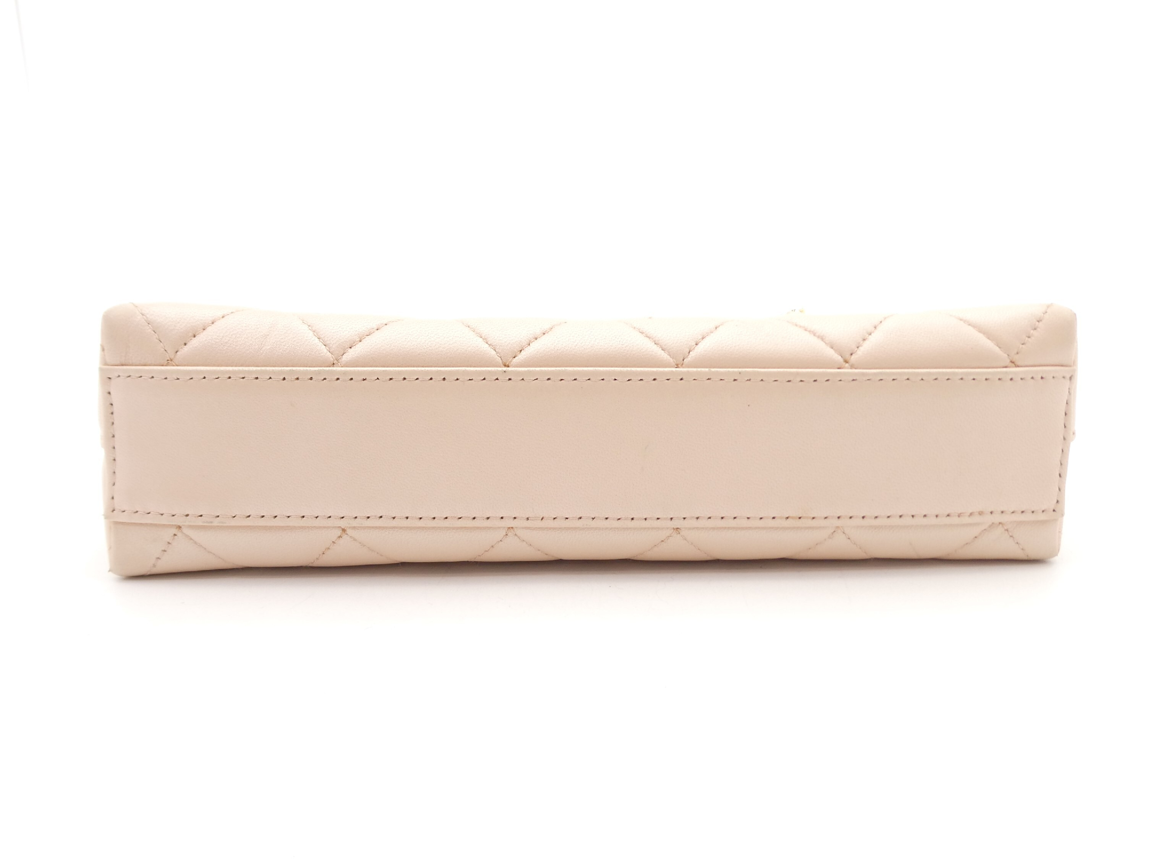 Matelassé Coco Mark Chain Handbag — view 5