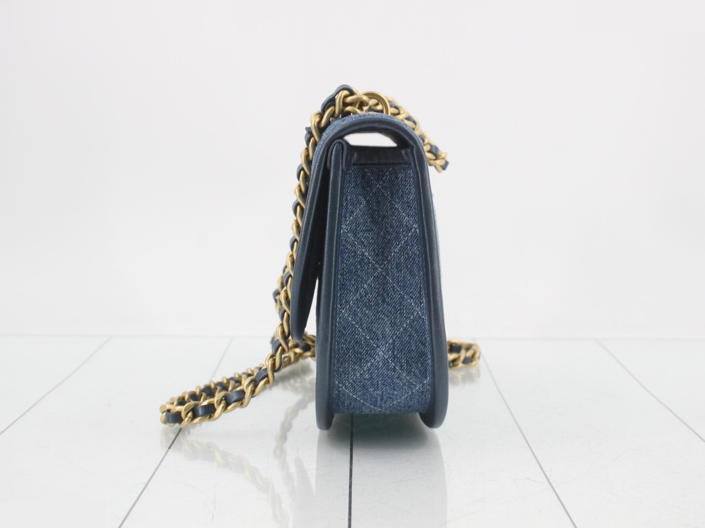 IC plate denim shoulder bag, self-standing. — view 3