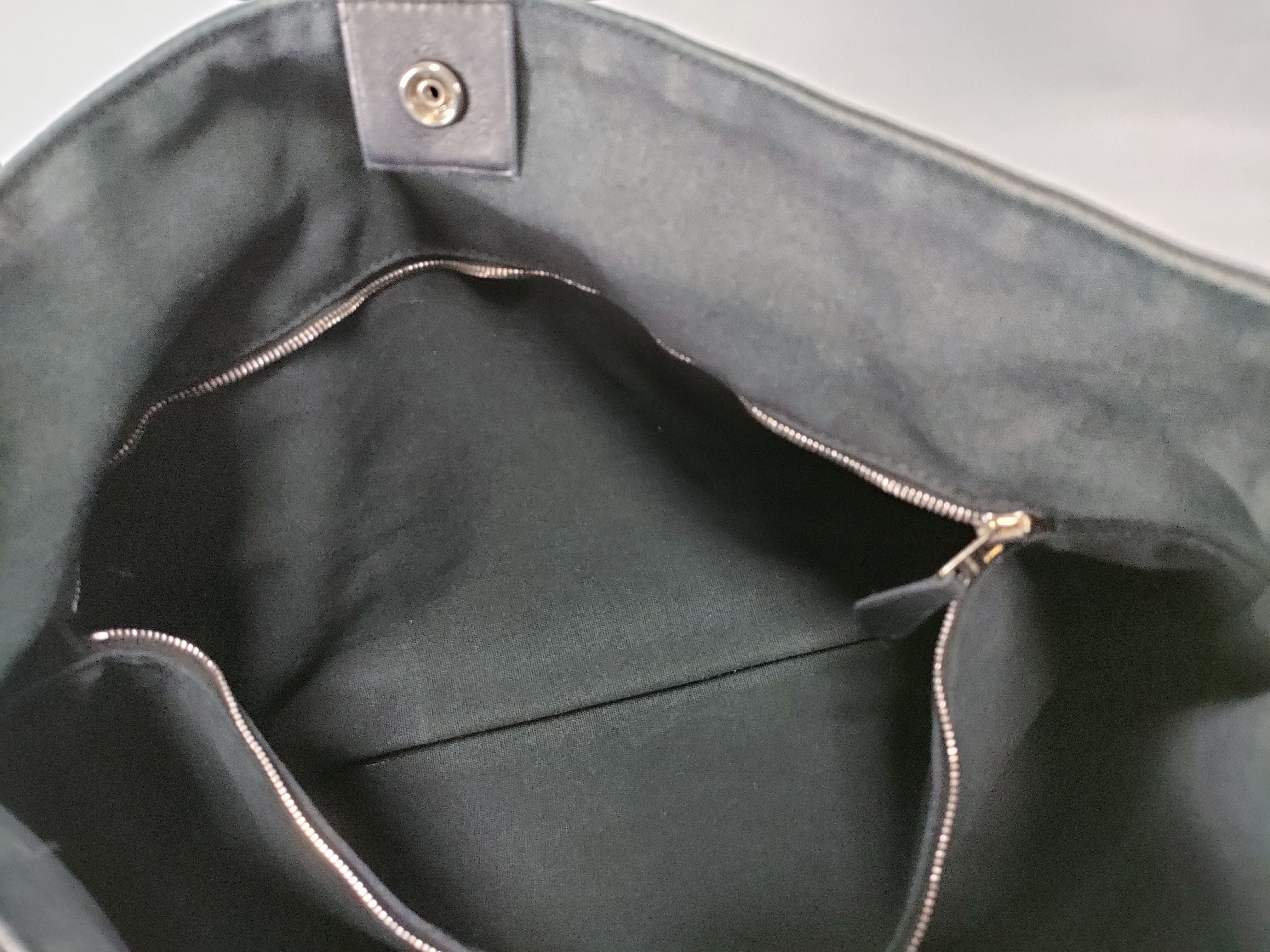 Troca Horizontal MM Tote Bag (Torn Tag) — view 12