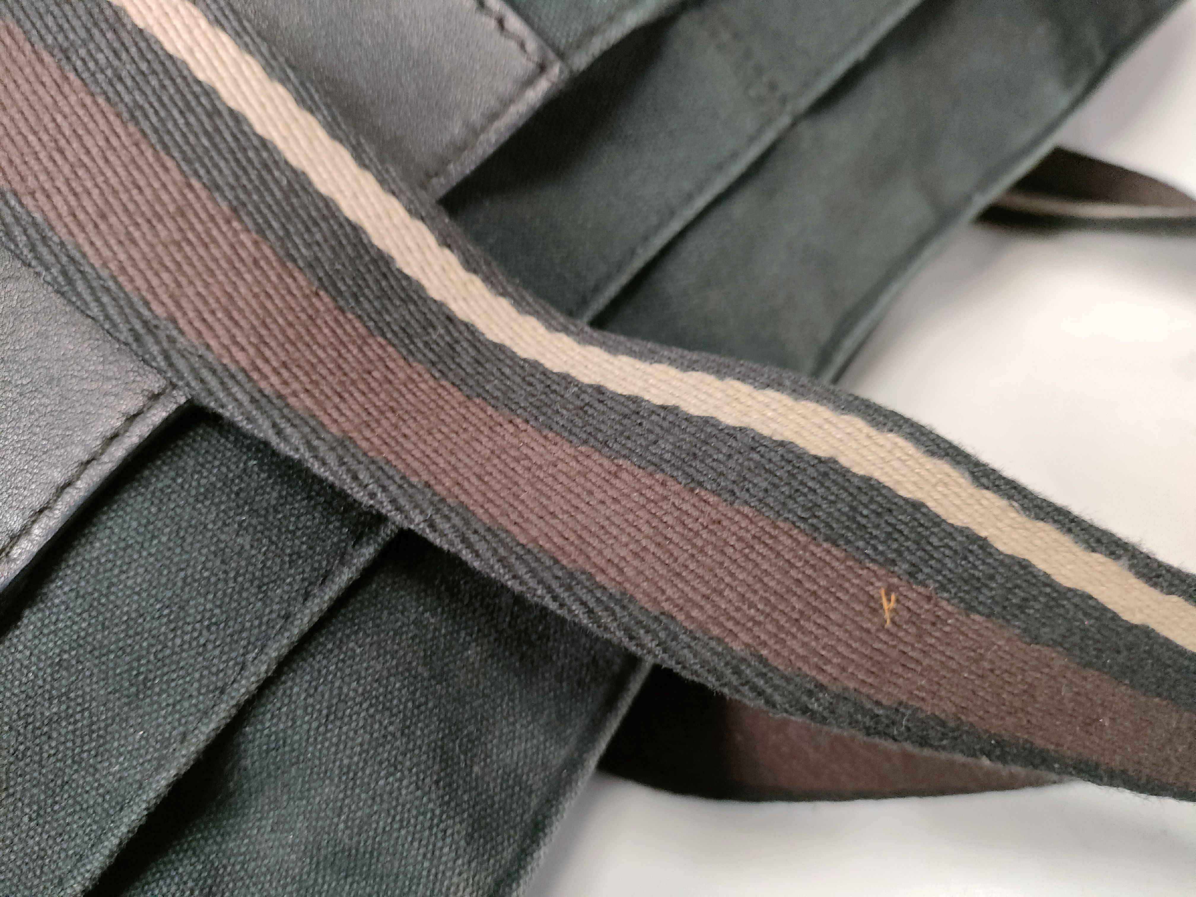 Troca Horizontal MM Tote Bag (Torn Tag) — view 5