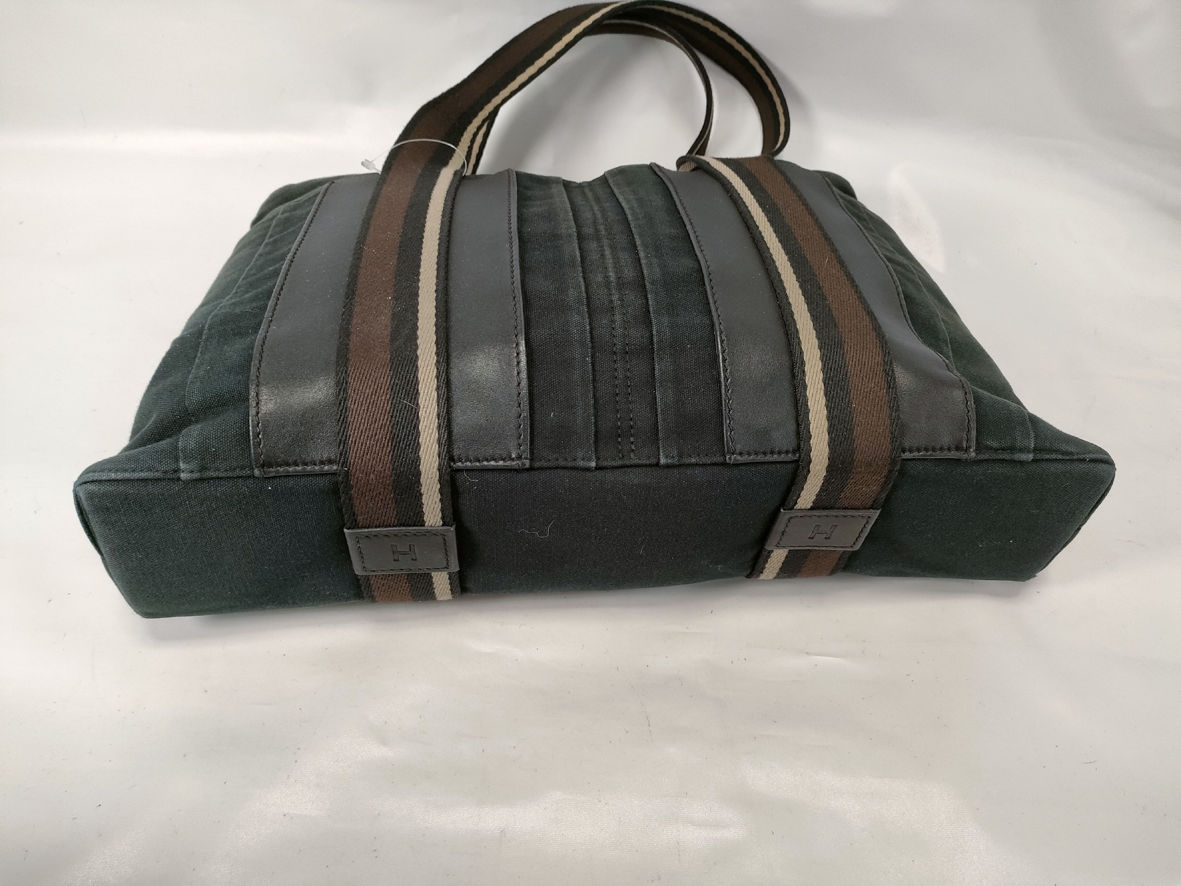 Troca Horizontal MM Tote Bag (Torn Tag) — view 7