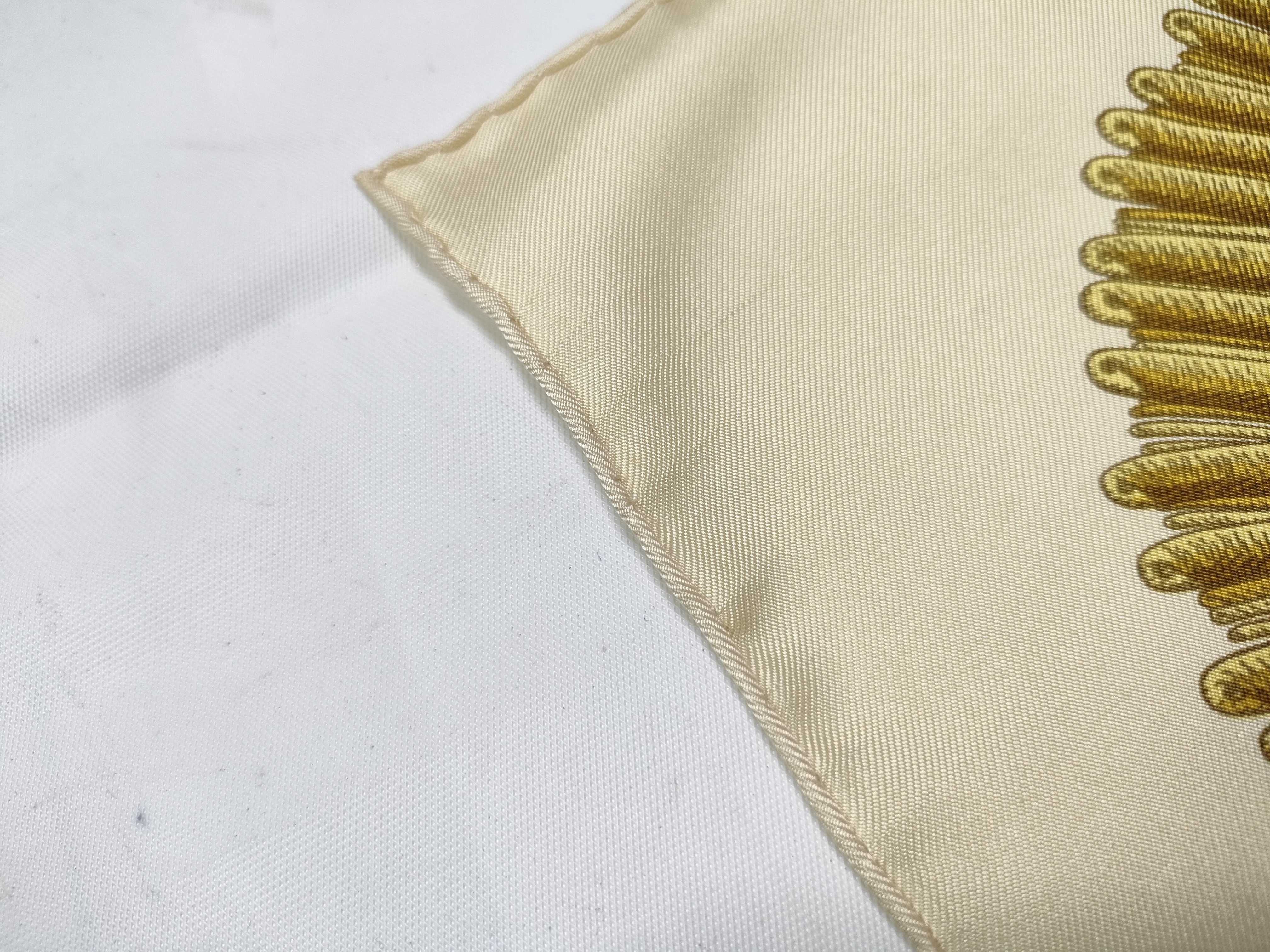 Carre 90 Saber-shaped pouch and other accessories — view 10