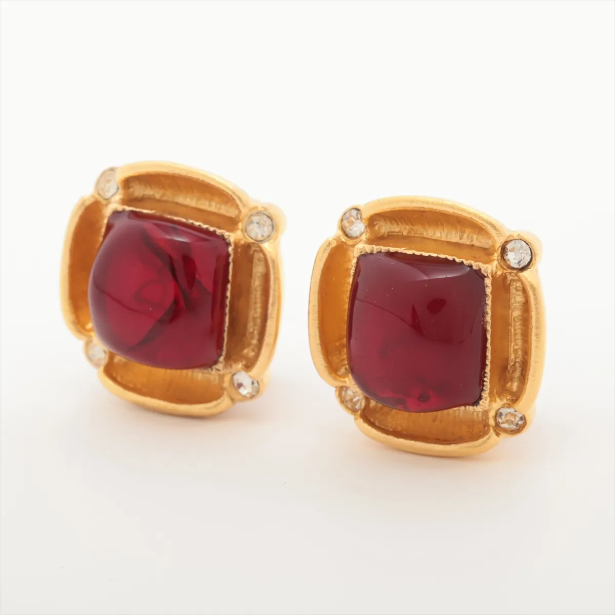 95A Earrings (for both ears) GP x Rhinestone x Colored Stone Gold x Red — view 3