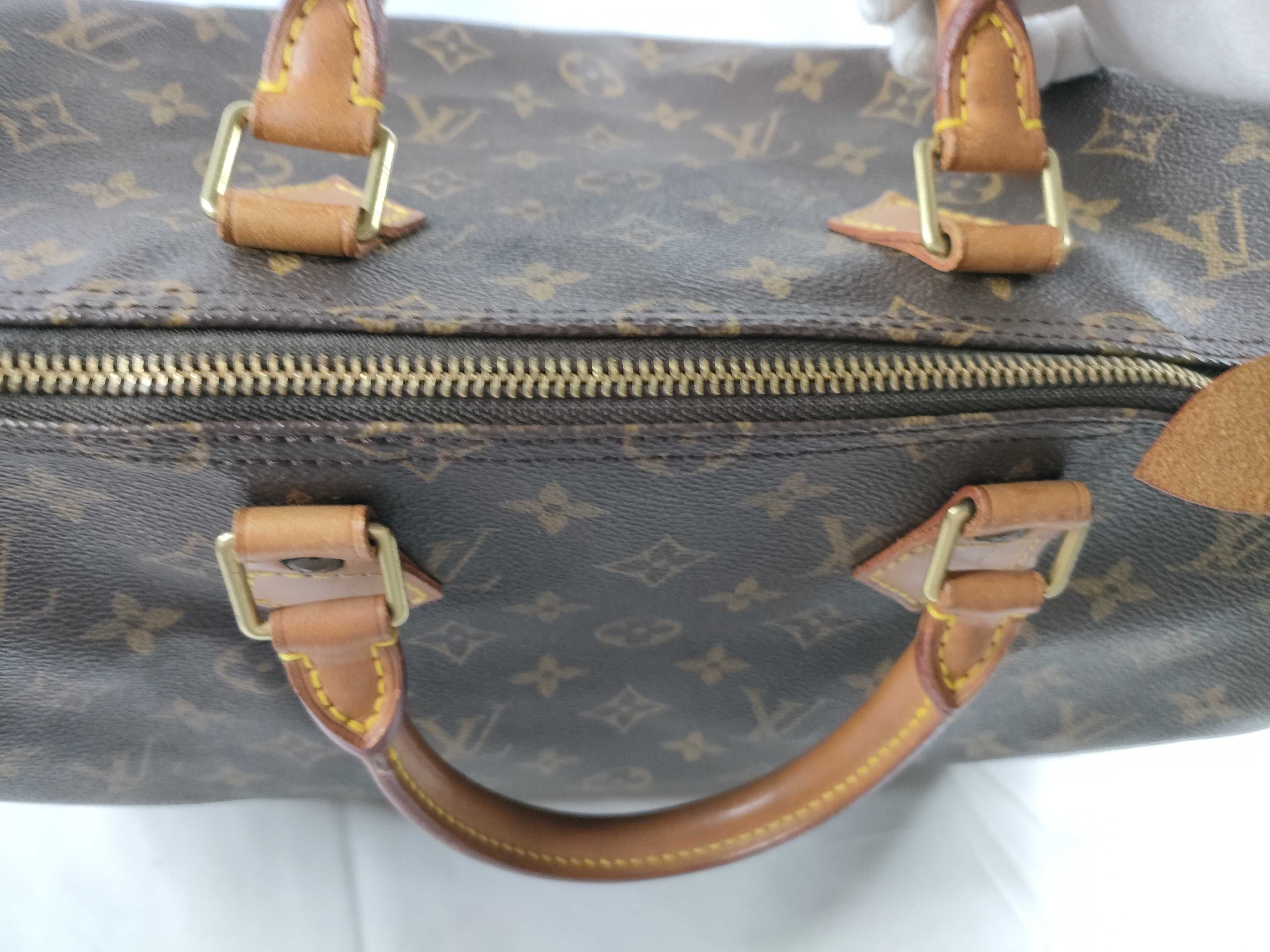 Monogram Louis Vuitton Speedy Handbag — view 11