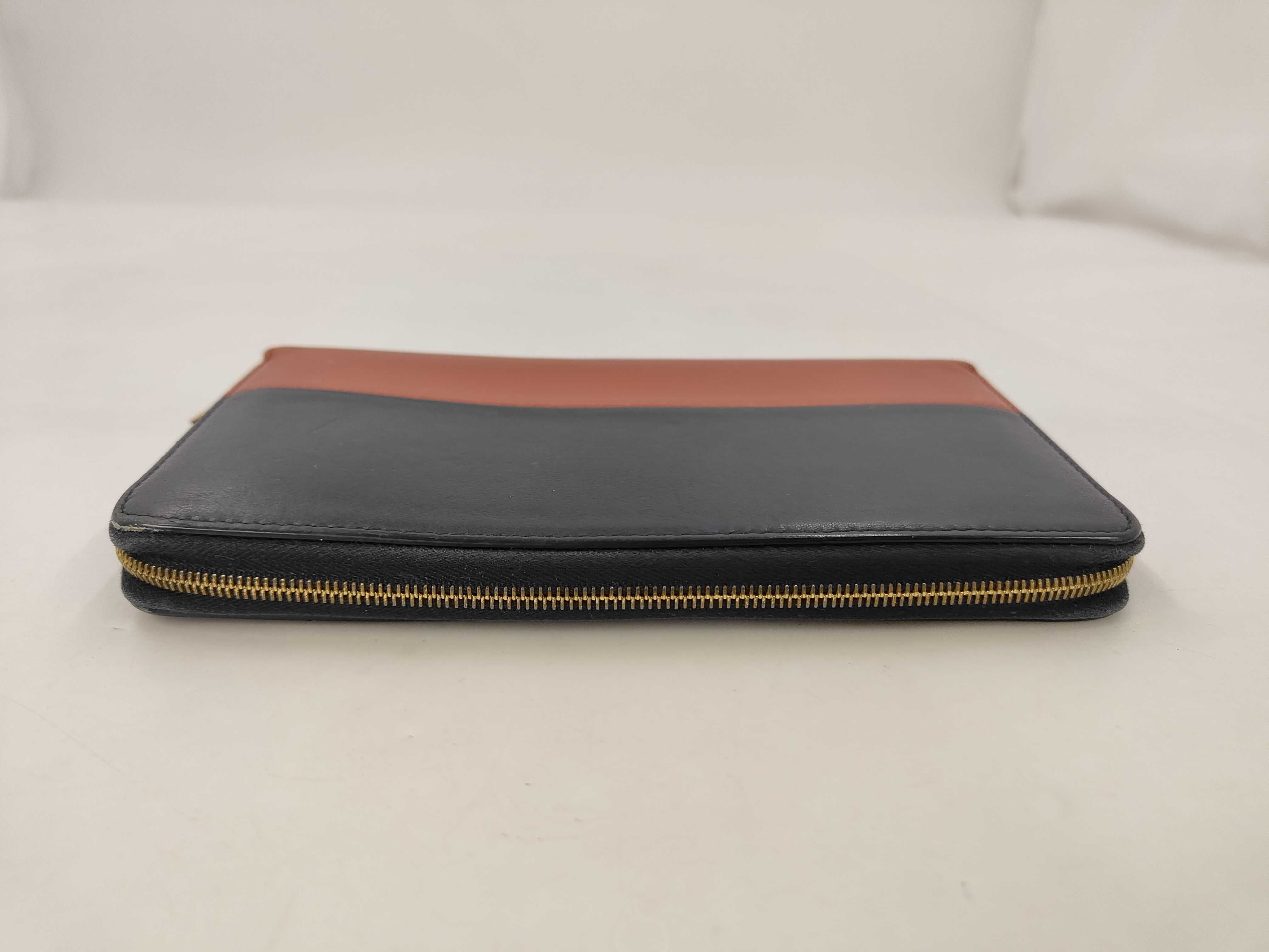 wallet — view 5