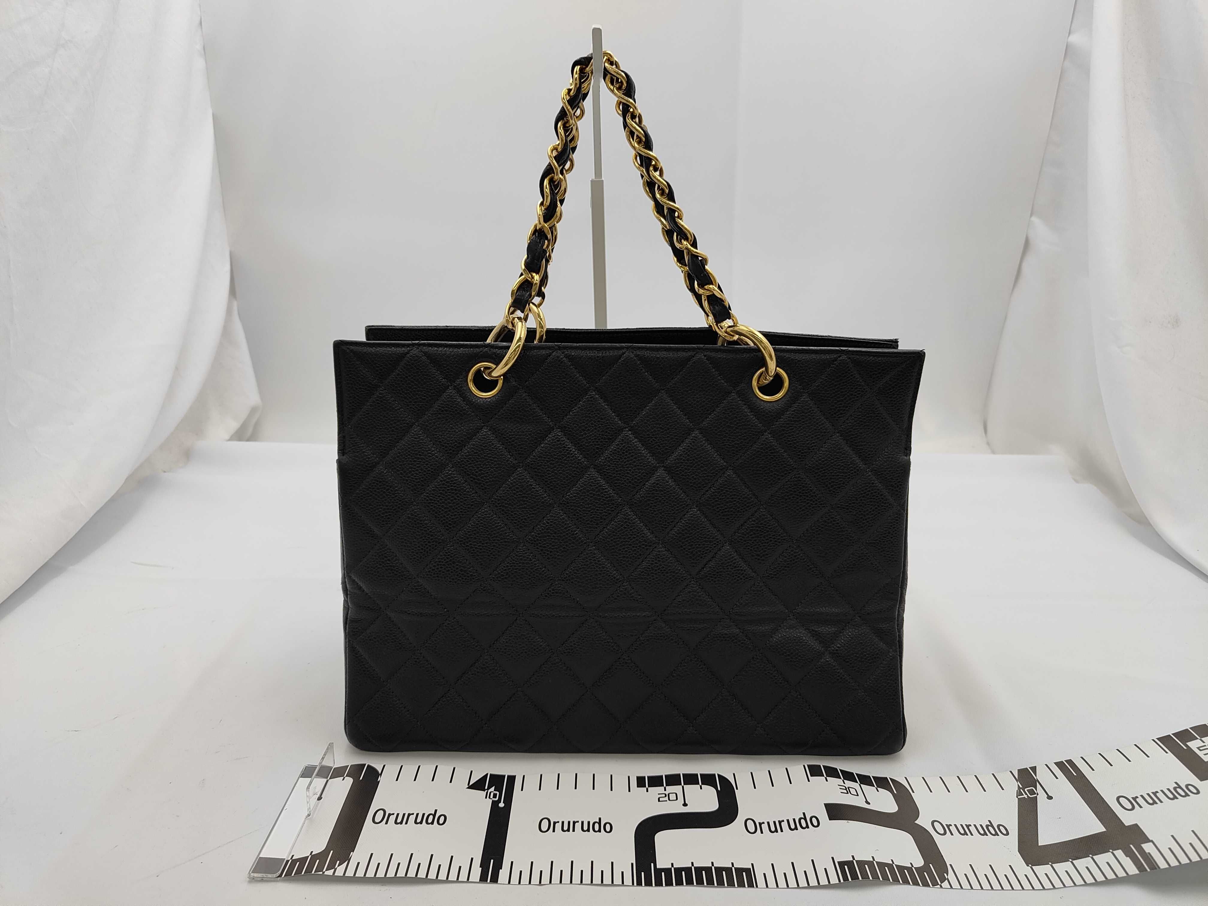 Matelassé Caviar Skin Chain Tote Bag (with original seal, serial number 4) — view 2