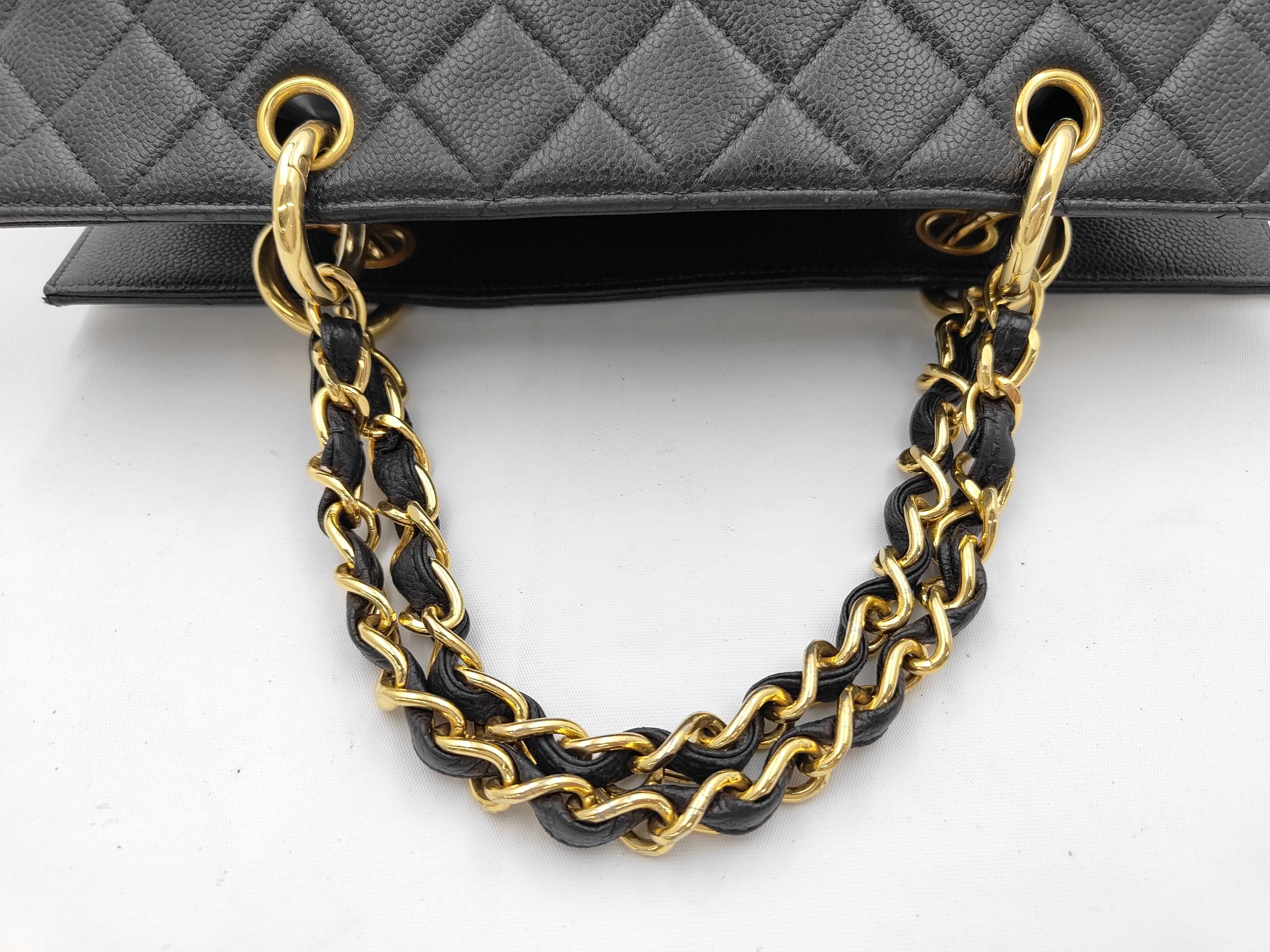 Matelassé Caviar Skin Chain Tote Bag (with original seal, serial number 4) — view 3