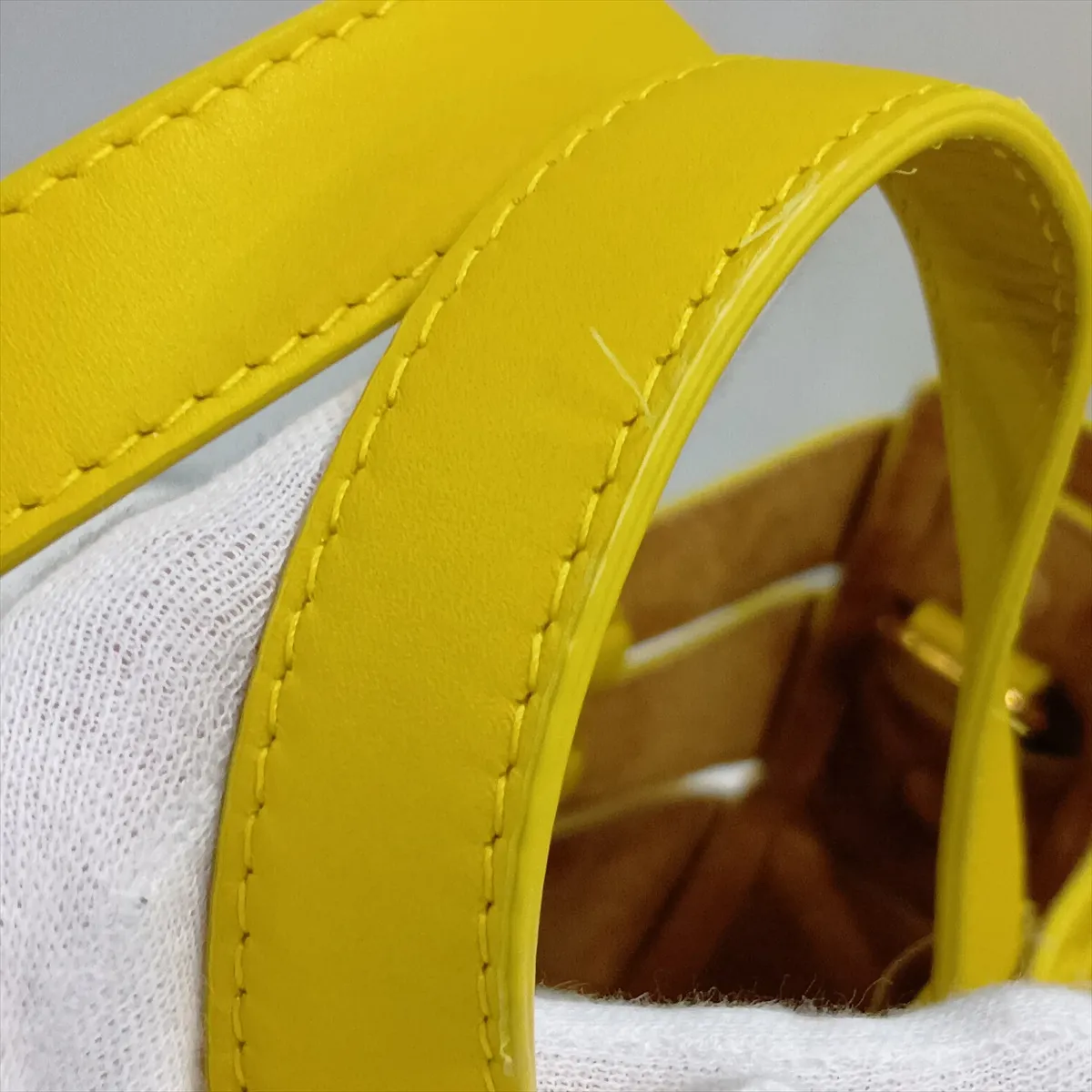 Shell Leather 2-Way Handbag, Yellow — view 13