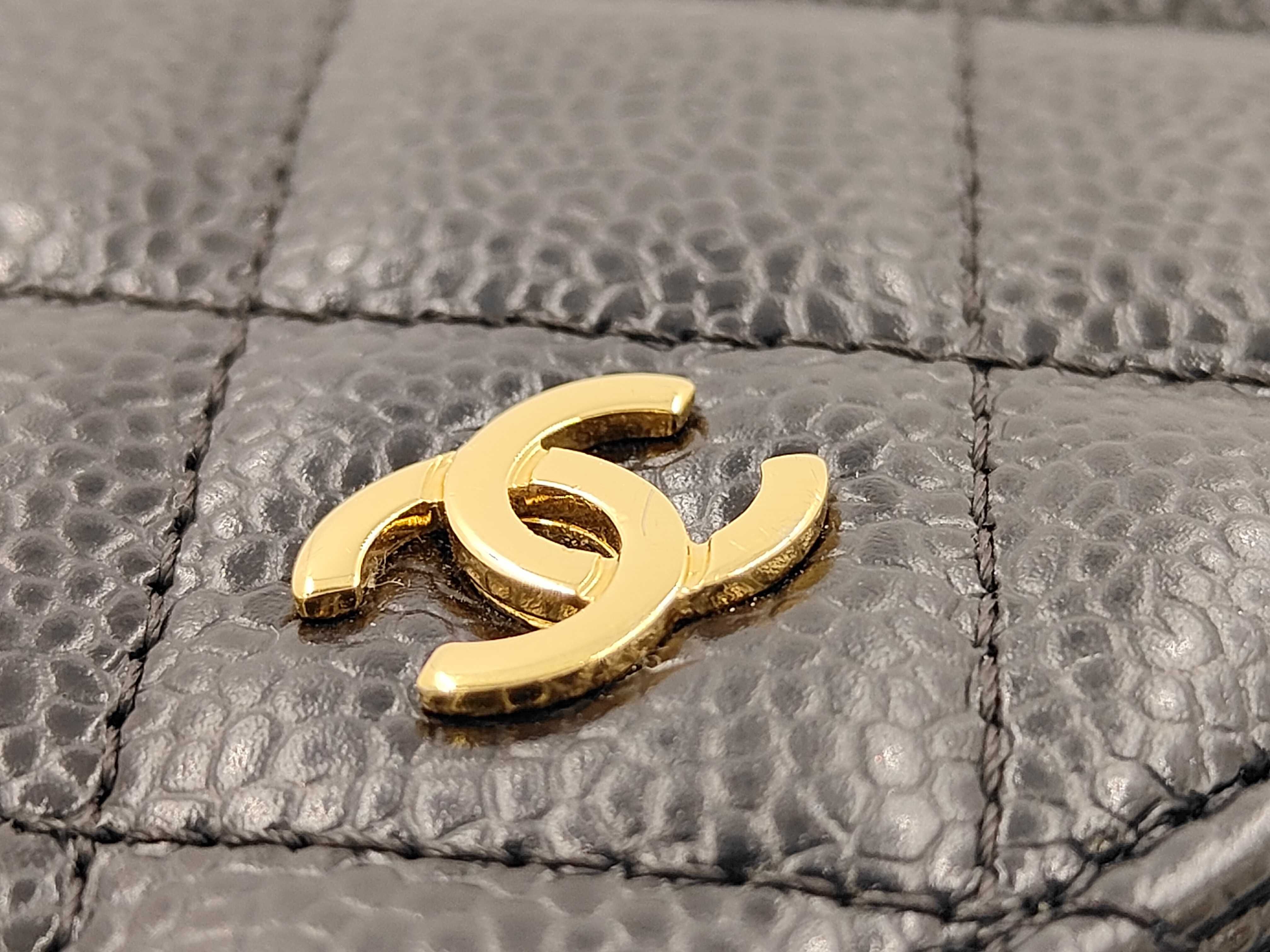 Chain Wallet, Caviar Leather, Black, Gold Hardware, 28963974, Shoulder Bag — view 11