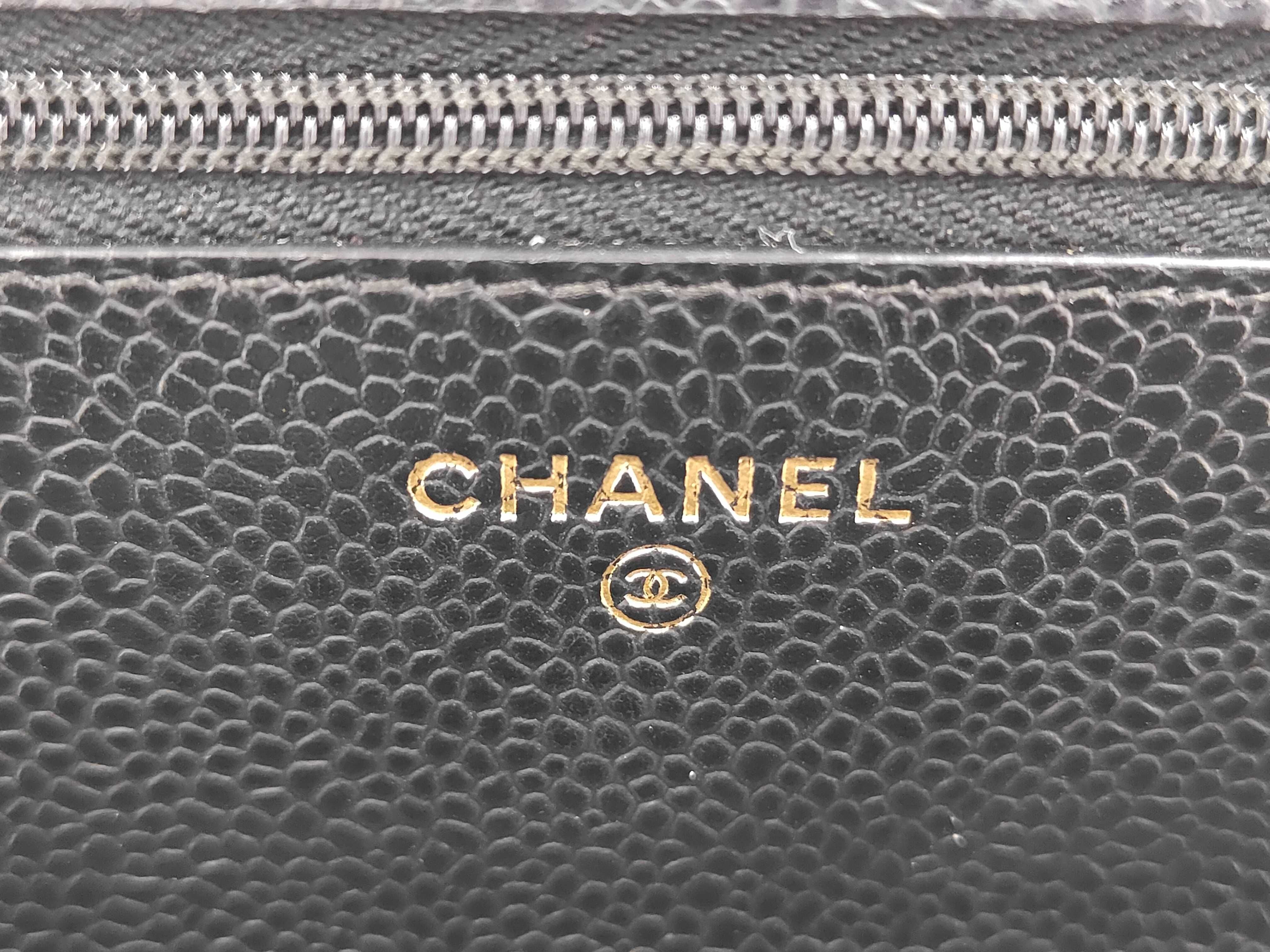 Chain Wallet, Caviar Leather, Black, Gold Hardware, 28963974, Shoulder Bag — view 9