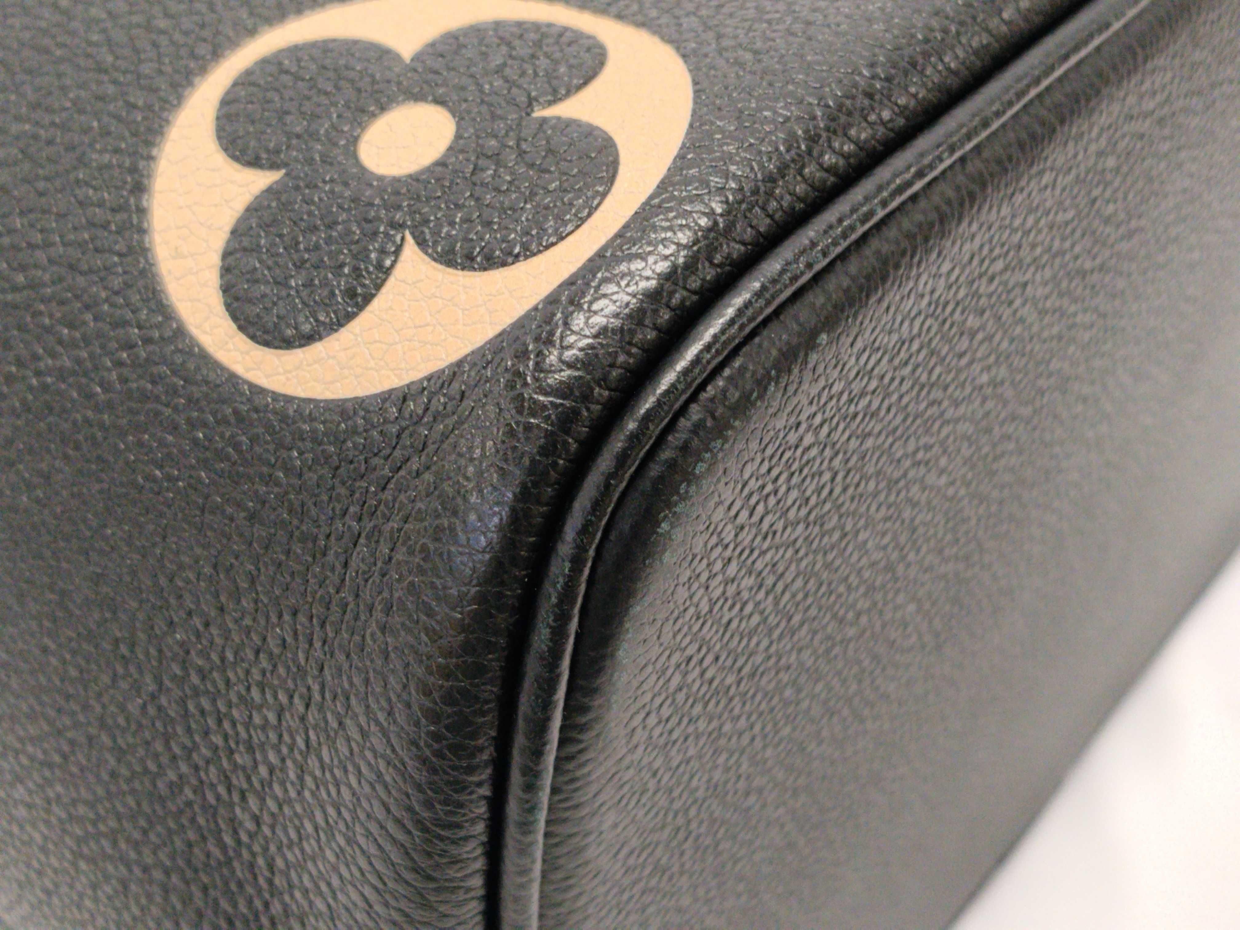 Monogram Empreinte NeoNoe MM Monogram Empreinte M45497 Shoulder Bag — view 8