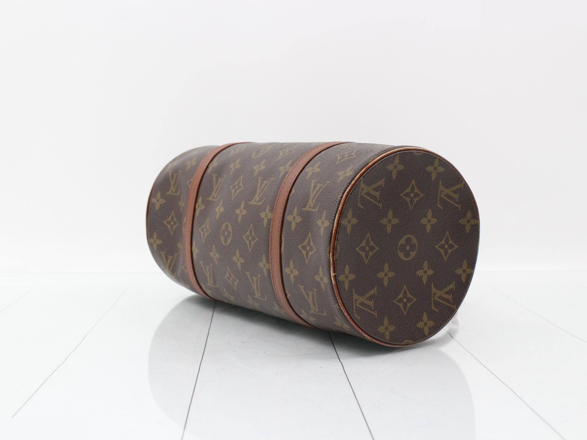 LOUIS VUITTON handbag — view 6