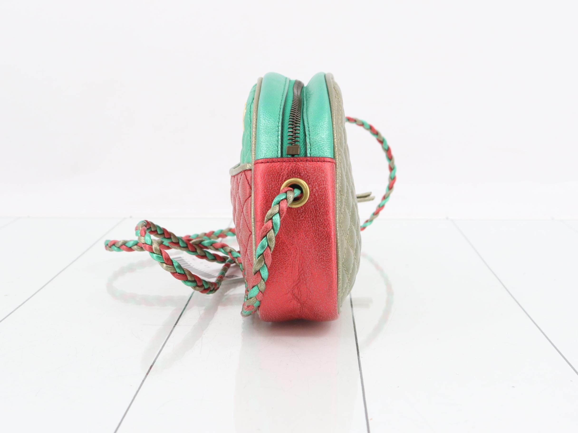 Horsebit Shoulder Bag — view 3