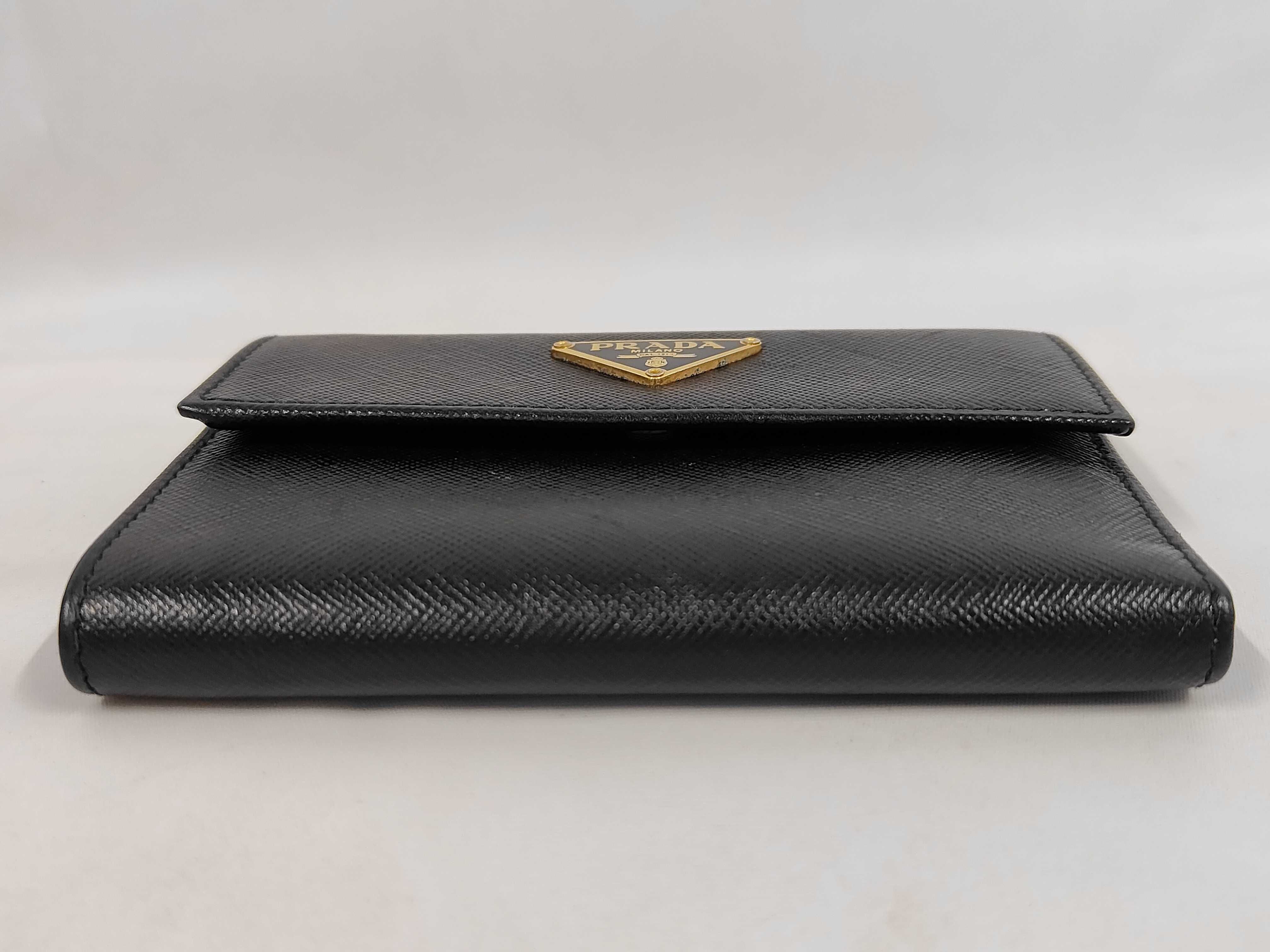 Saffiano / Folding Wallet / Leather Wallet — view 4