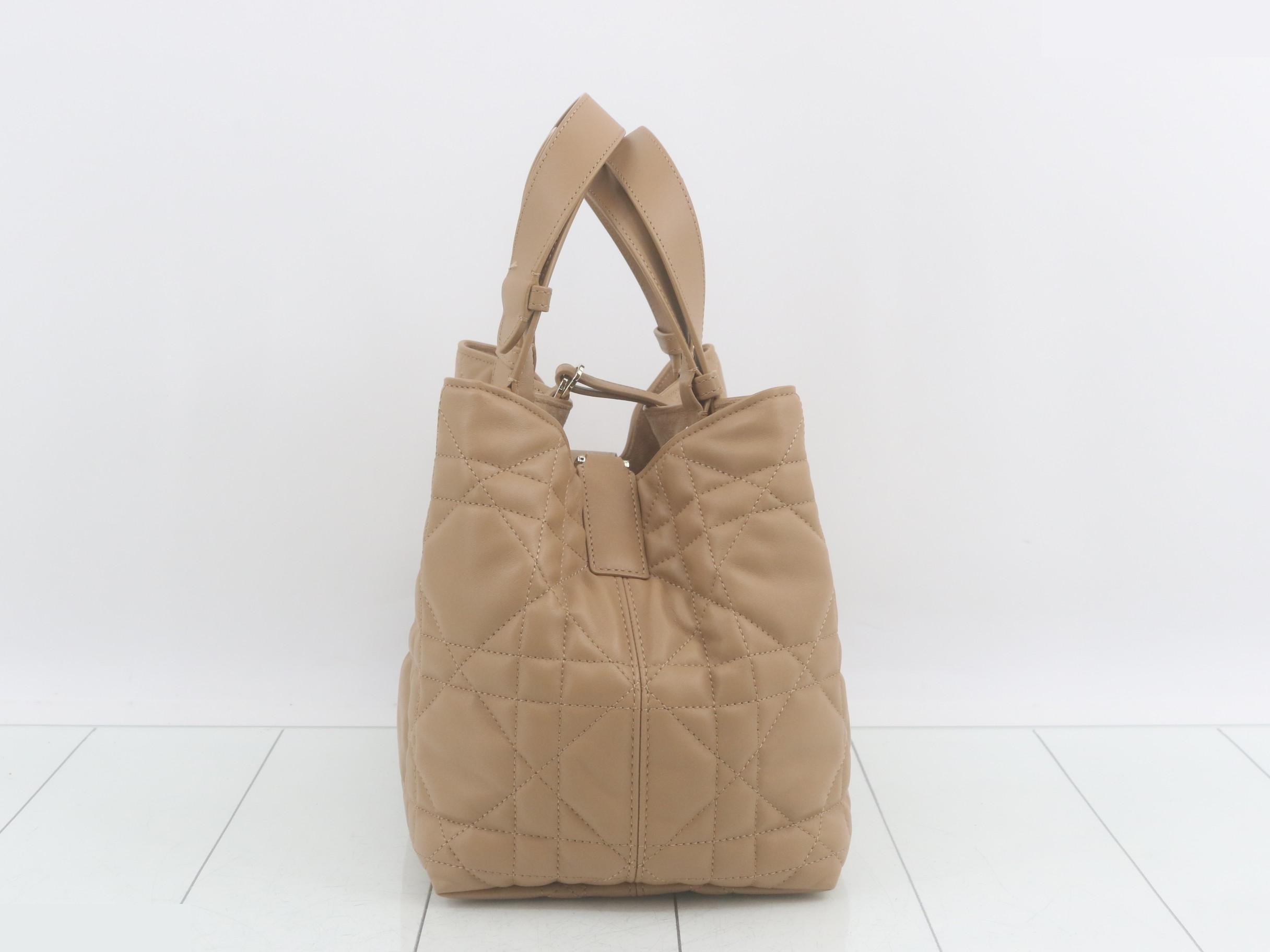 Toujours Medium Tote Bag M2821OSNW_M34U — view 4