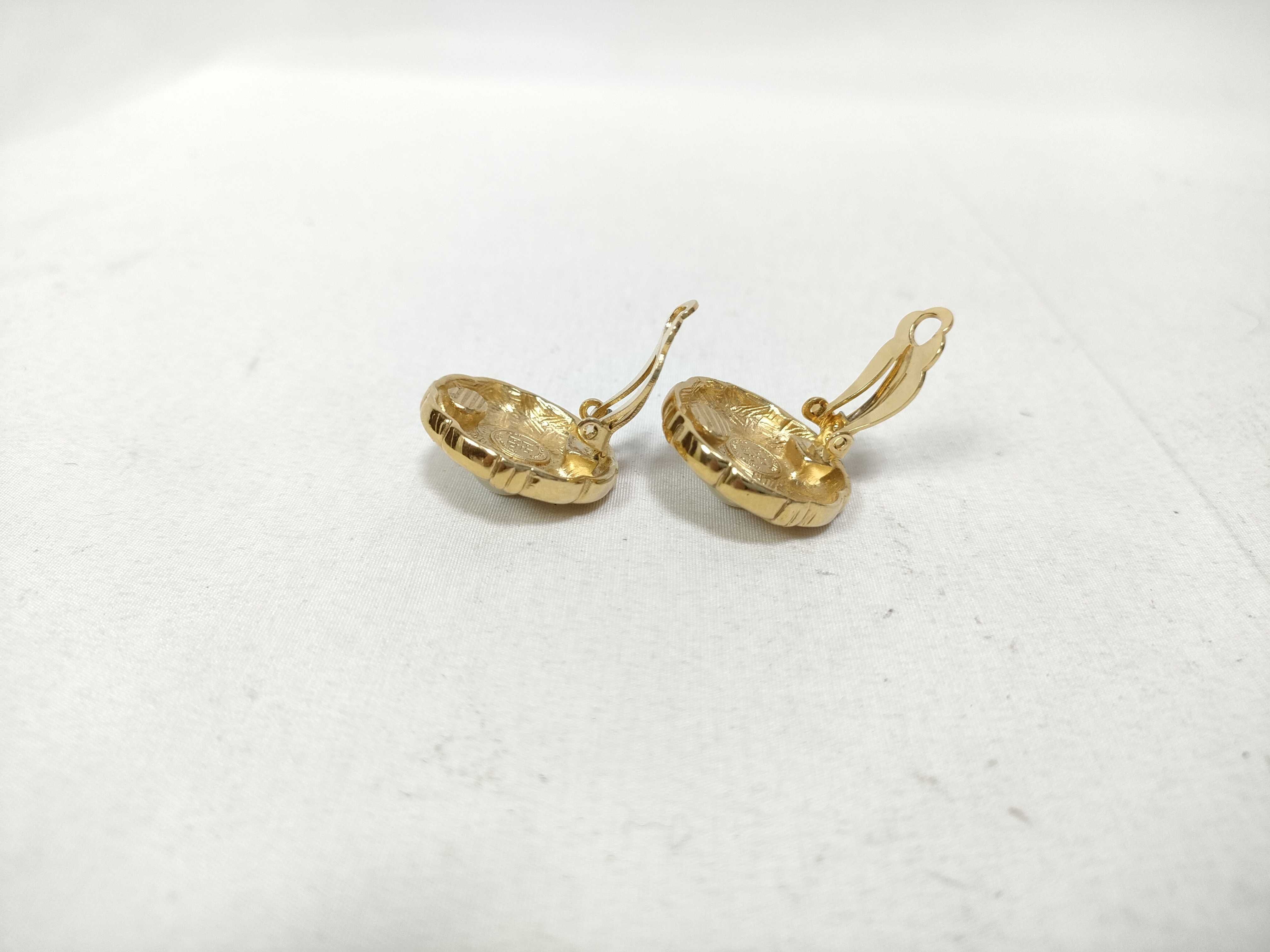 Earrings — view 6