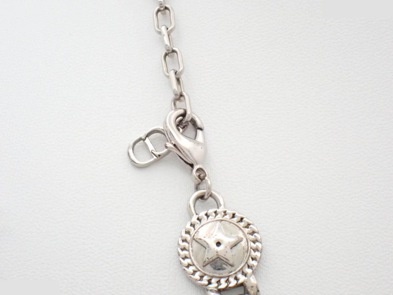 Other line: Precious metal necklaces and pendants, neck circumference approximately 50cm. — view 2