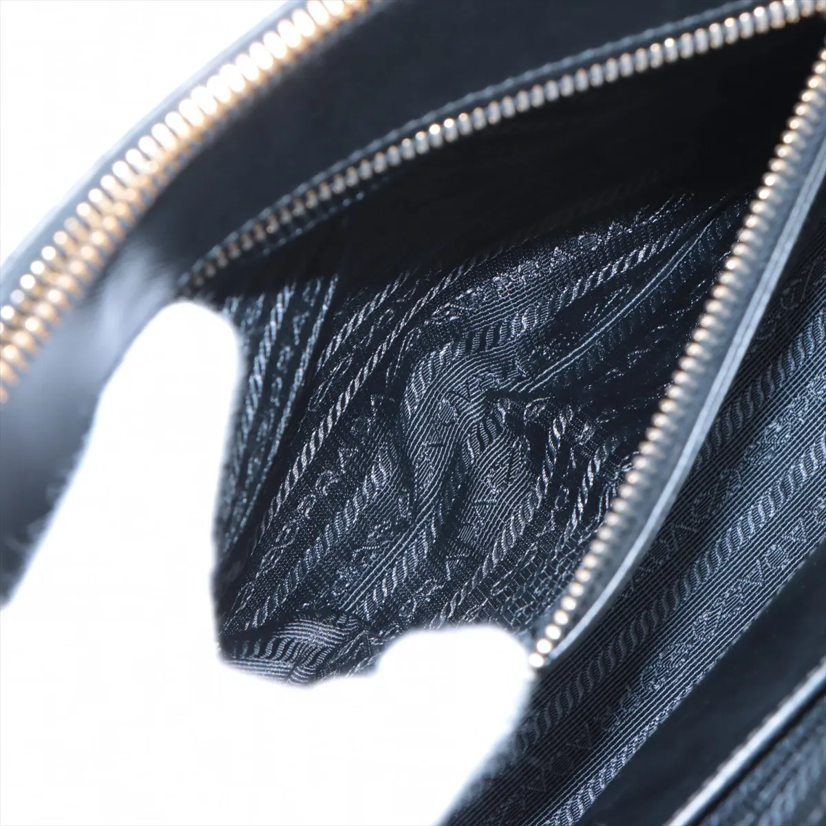 Saffiano Galleria Leather 2WAY Handbag Black — view 11
