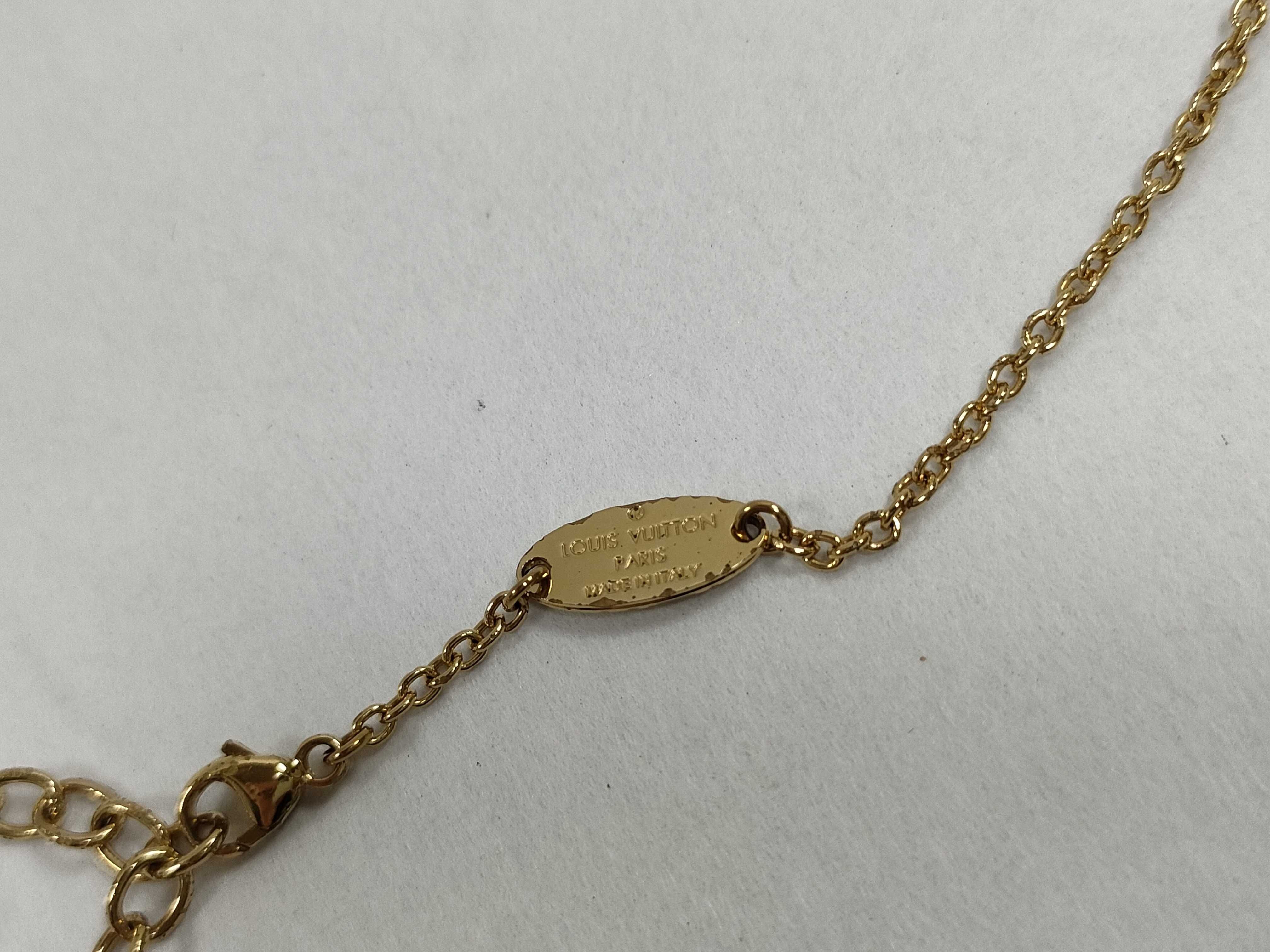 Essential V Accessory Necklace — view 7