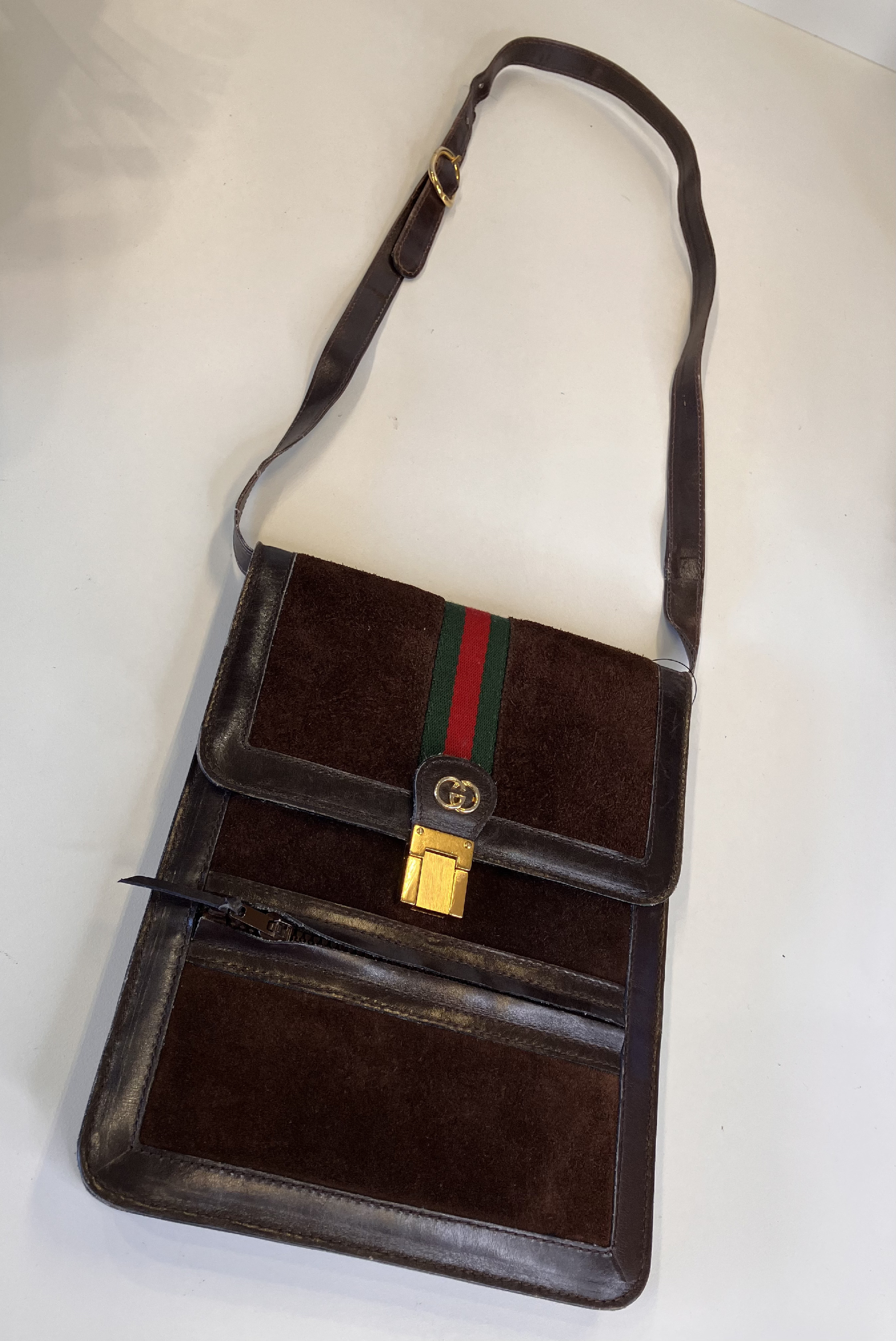 Old Gucci Shoulder Bag, Brown Shoulder Bag — view 3