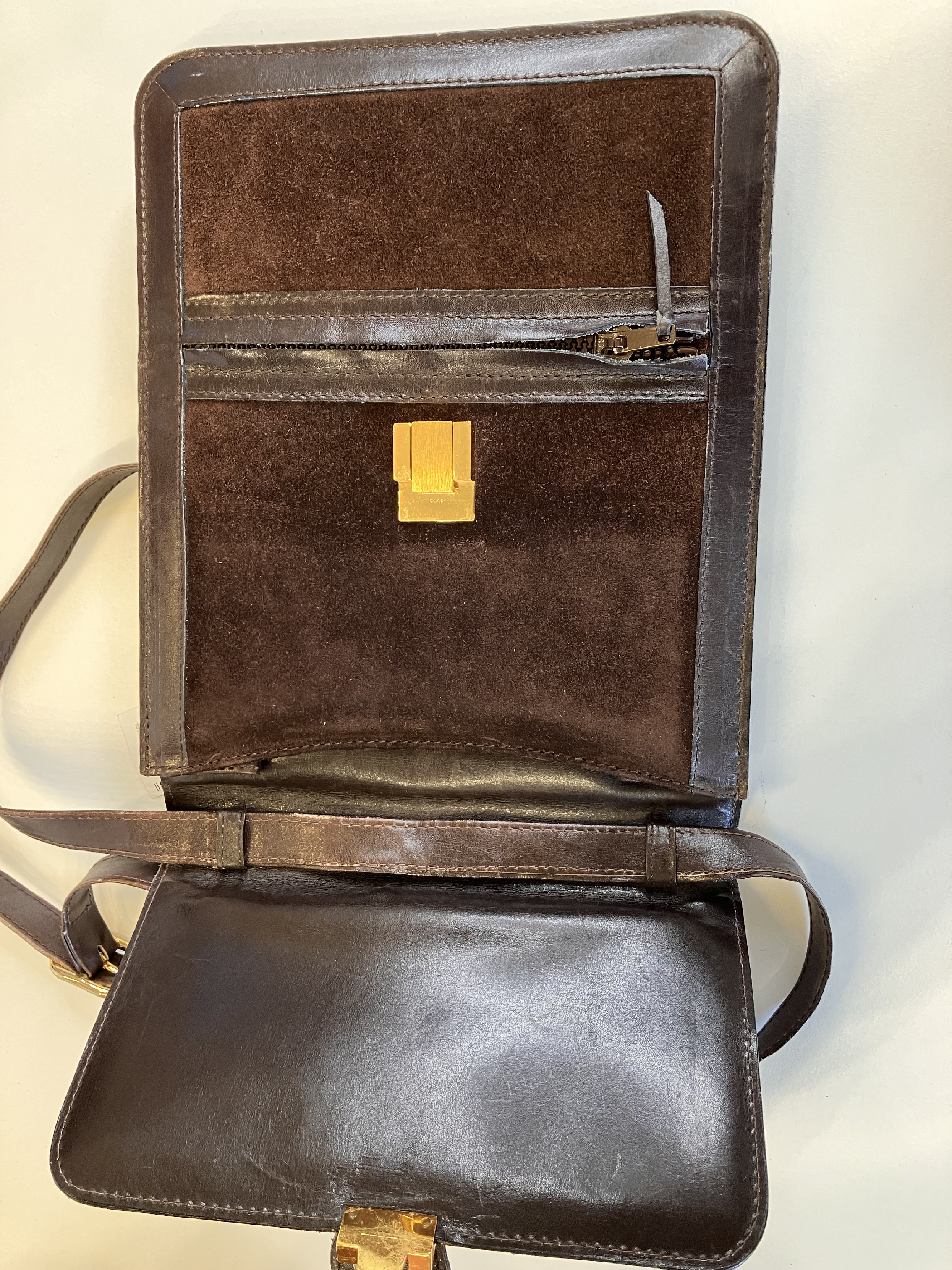 Old Gucci Shoulder Bag, Brown Shoulder Bag — view 9