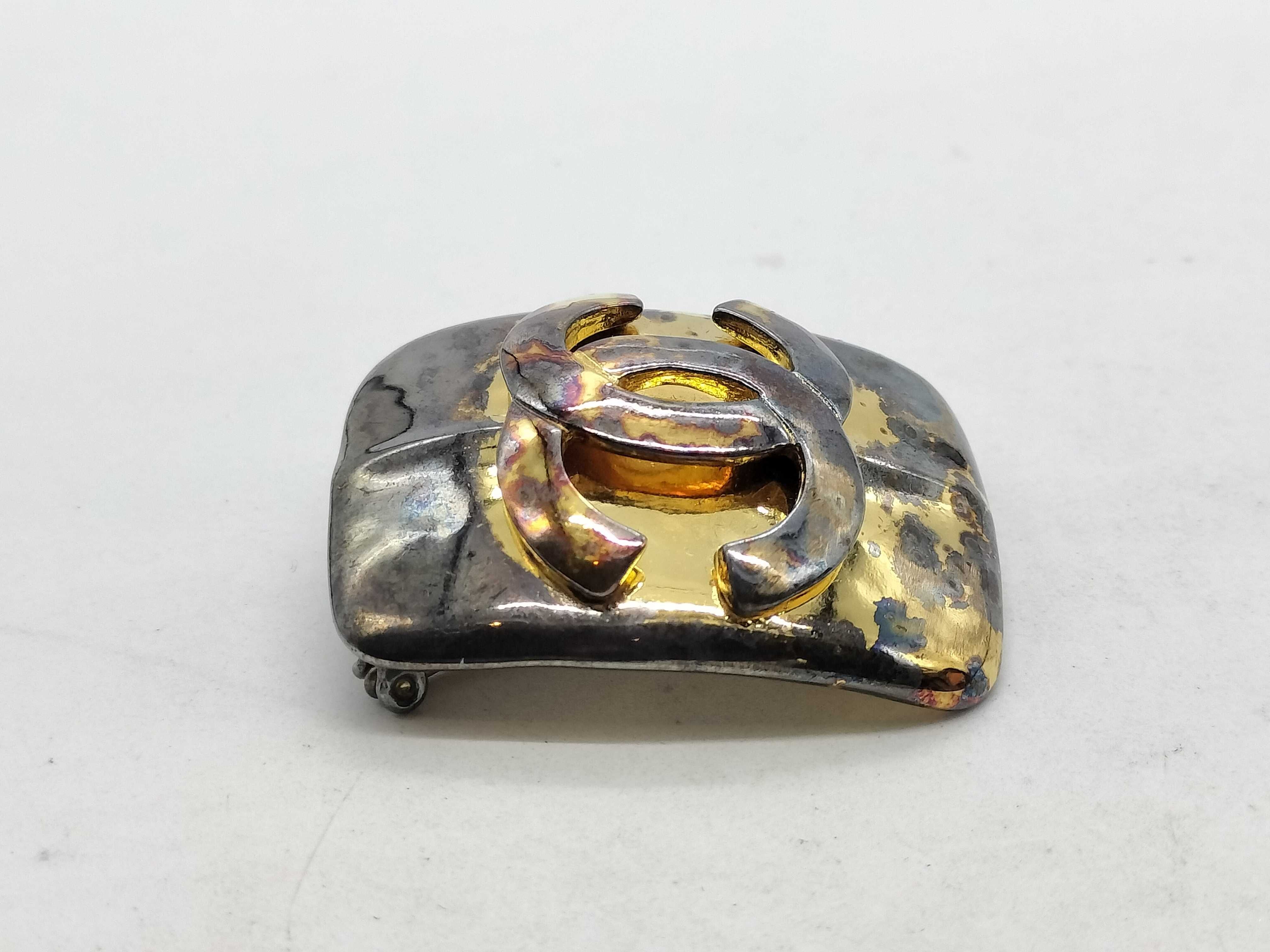 97P Coco Mark Brooch — view 3