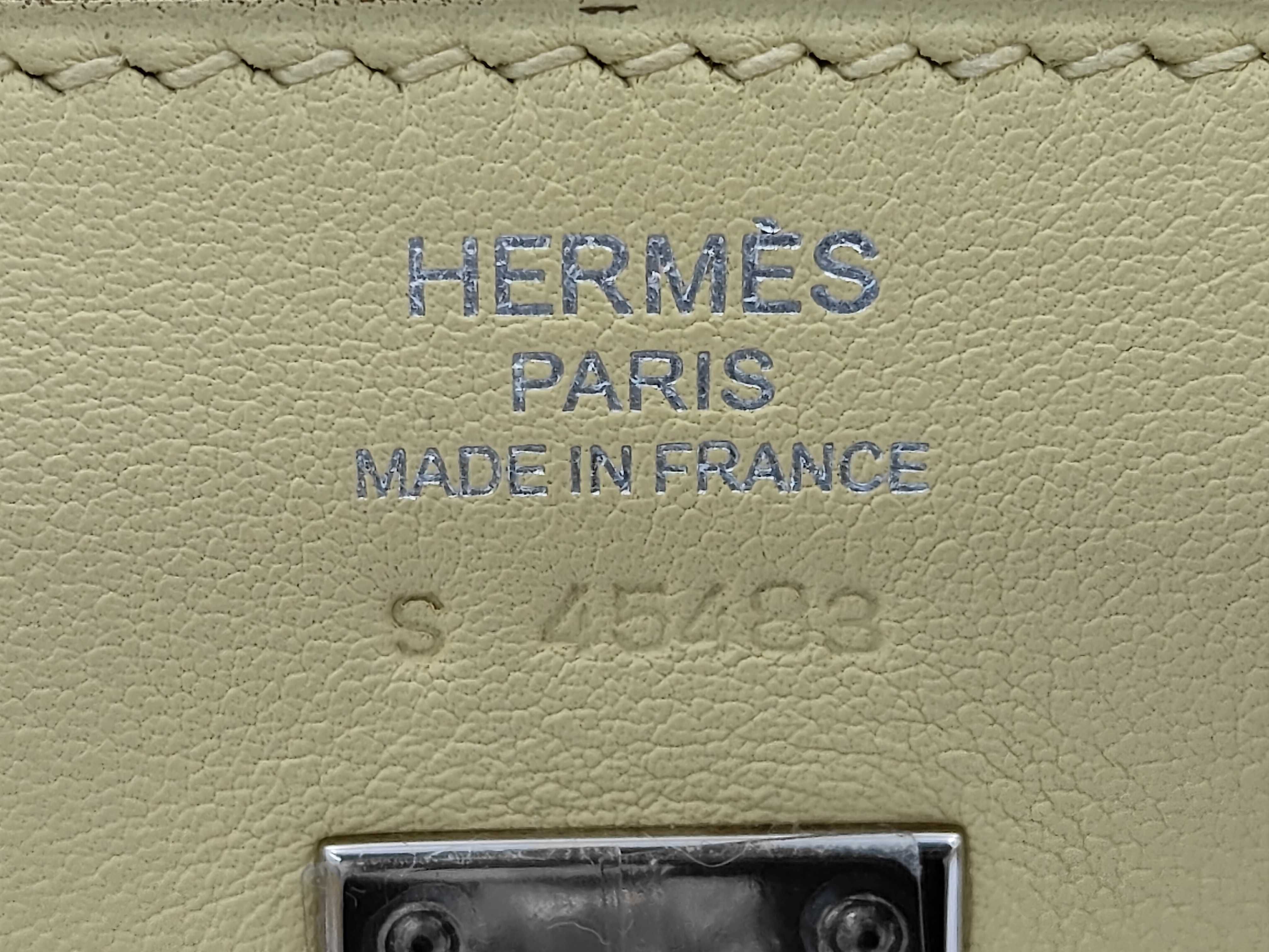 Yellow Birkin 25 Handbag — view 9