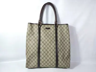 GG Supreme Tote Bag