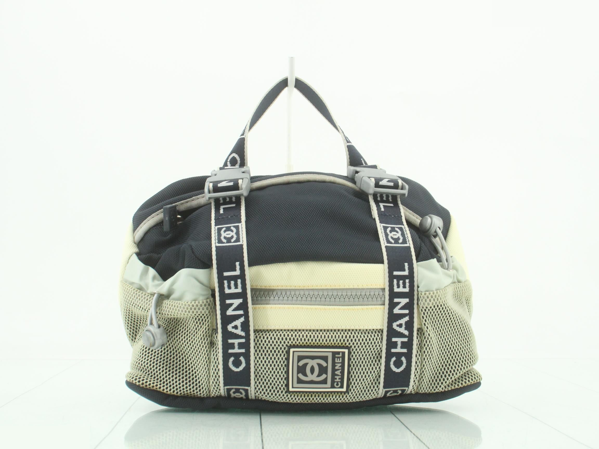 Sports line waist bag, item number 9.