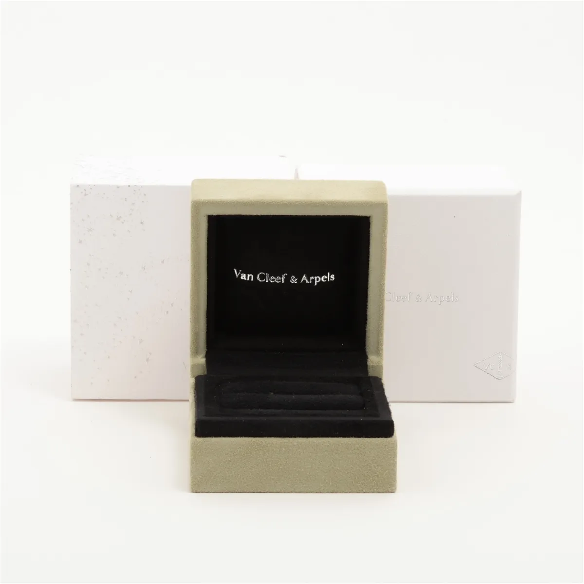Infinietoire 3P Diamond Ring Pt950 4.6g 48 Initial JE075086 Bare Scratch — view 5