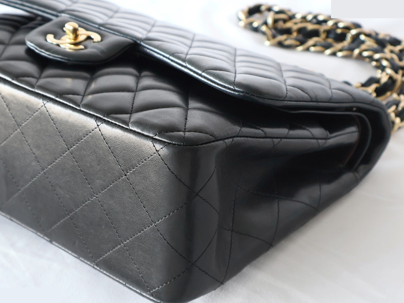 Large Matelassé 30 Lambskin Double Flap Double Chain Shoulder Bag, Black — view 4