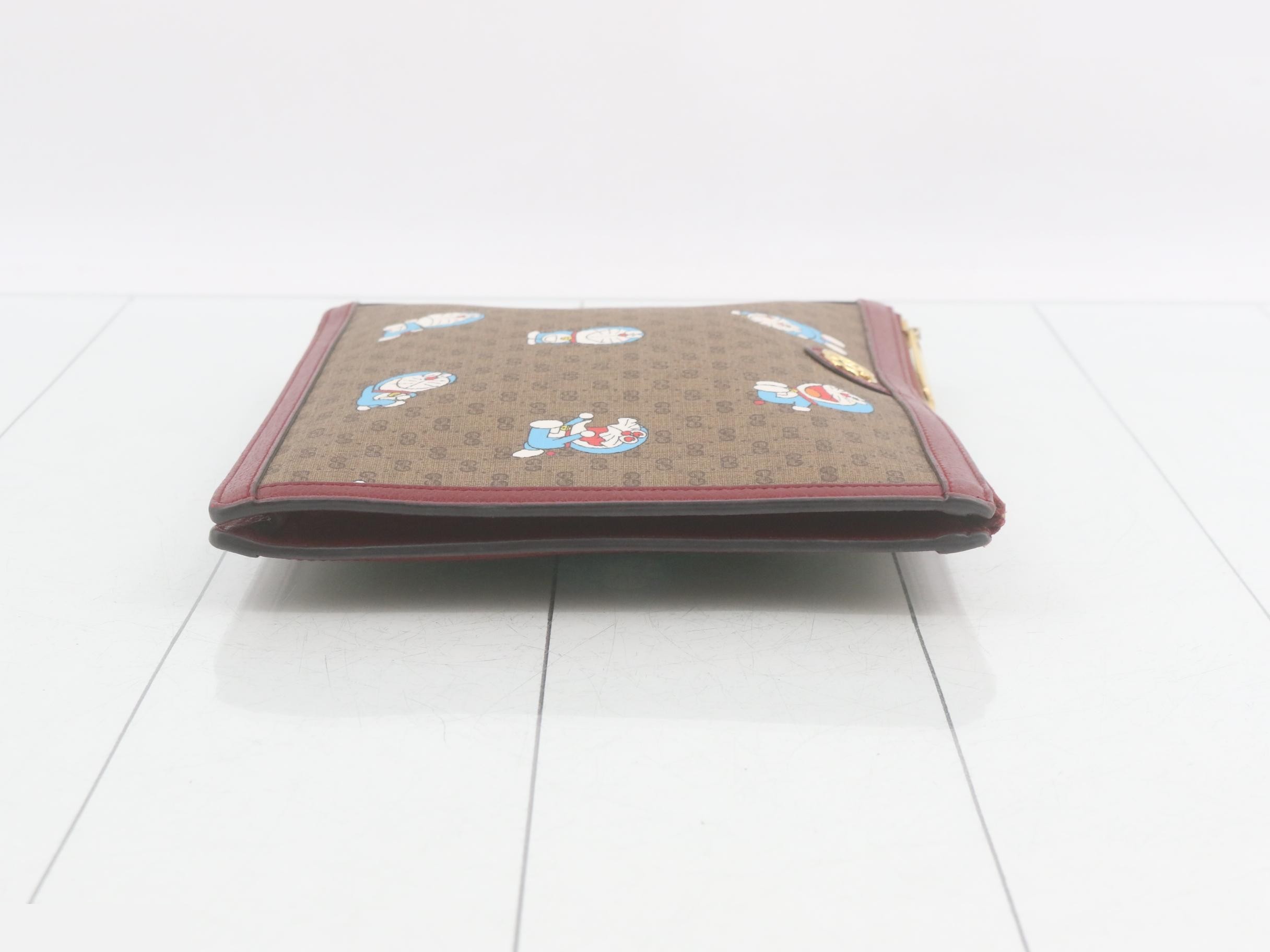 Doraemon Collaboration Mini GG Supreme Clutch Bag — view 3