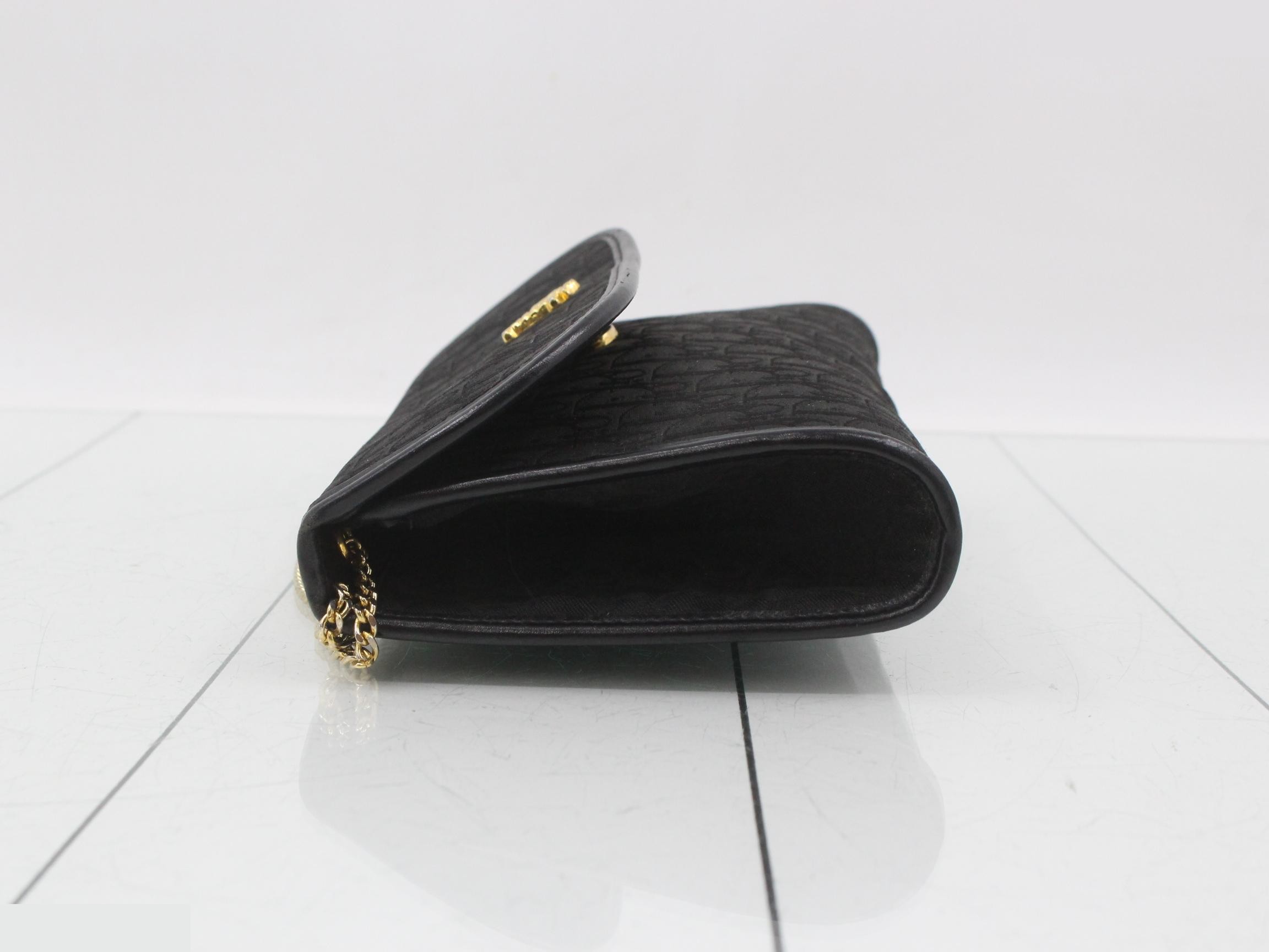 Trotter Chain Shoulder Bag — view 4