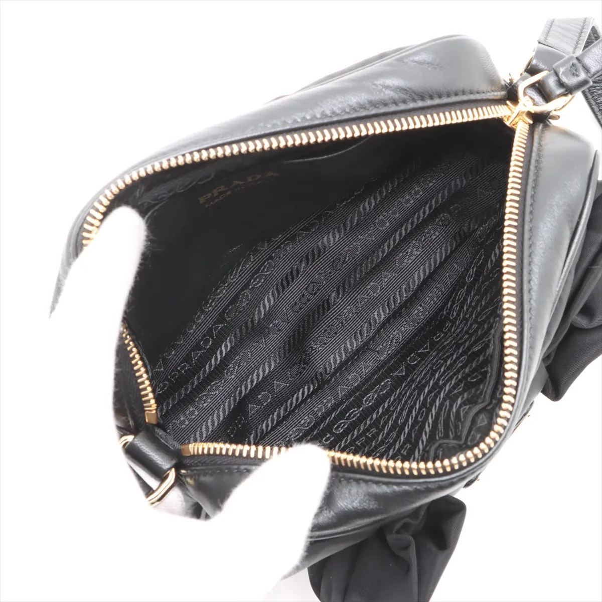 Tessuto Ribbon Nylon Shoulder Bag Black — view 6
