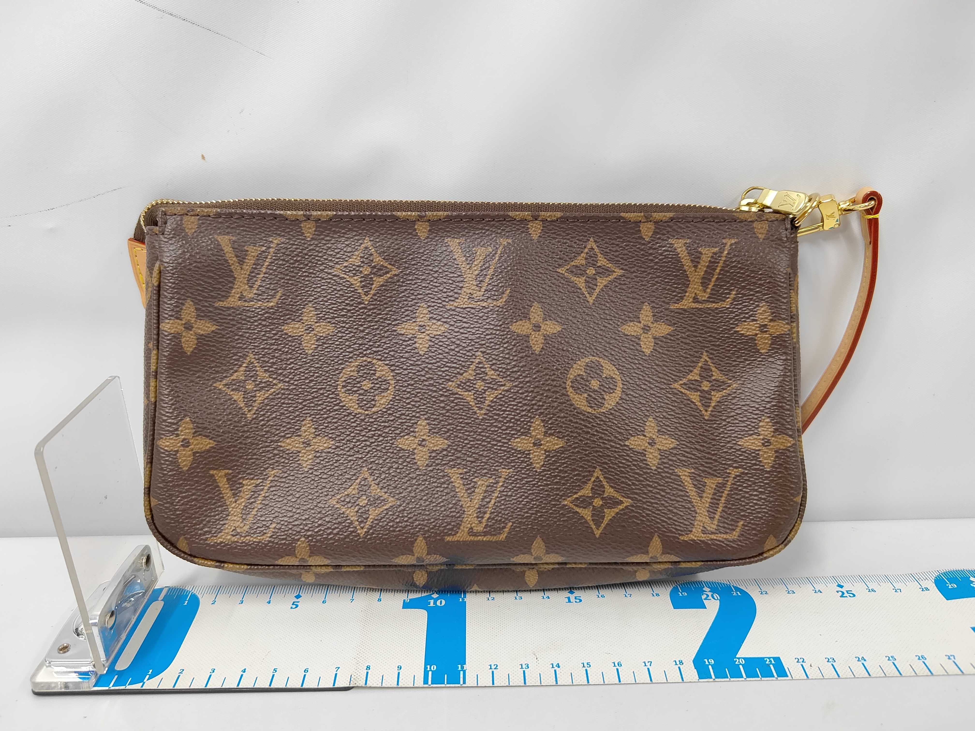 Monogram Accépoire New RFID-Reactive Pouch — view 2