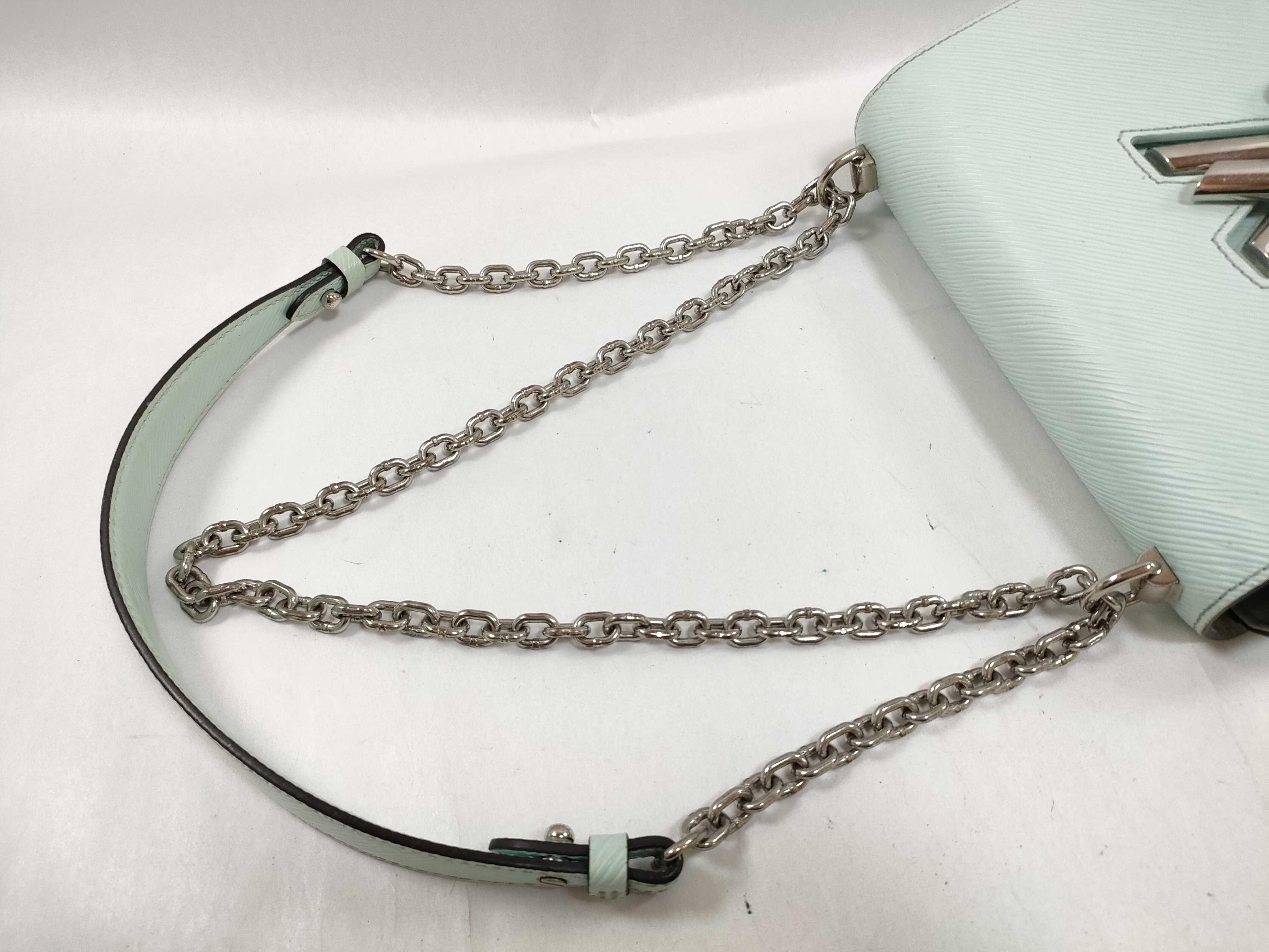 Epi Louis Vuitton Twist Shoulder Bag — view 3