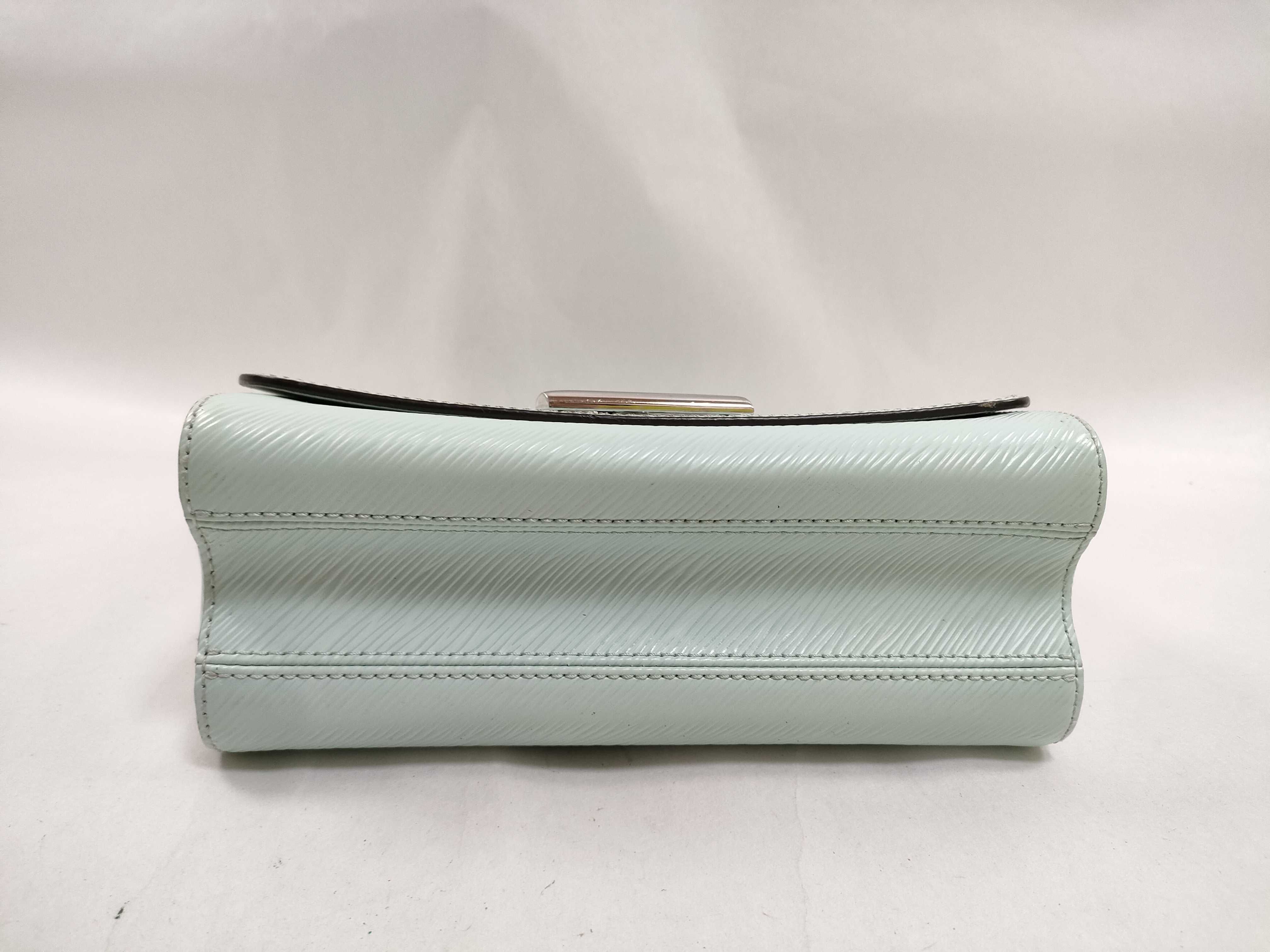 Epi Louis Vuitton Twist Shoulder Bag — view 7