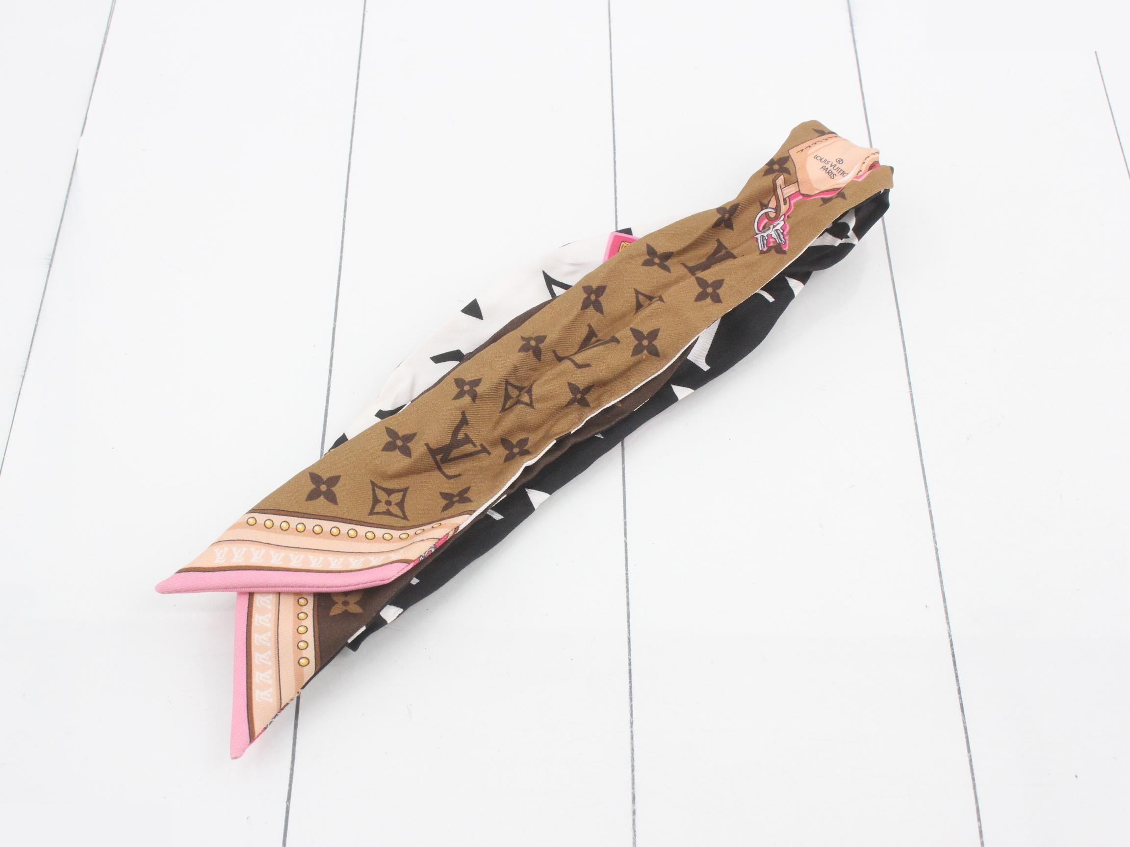 Bando BB Ultimate Silk Scarf (Tag Cut)