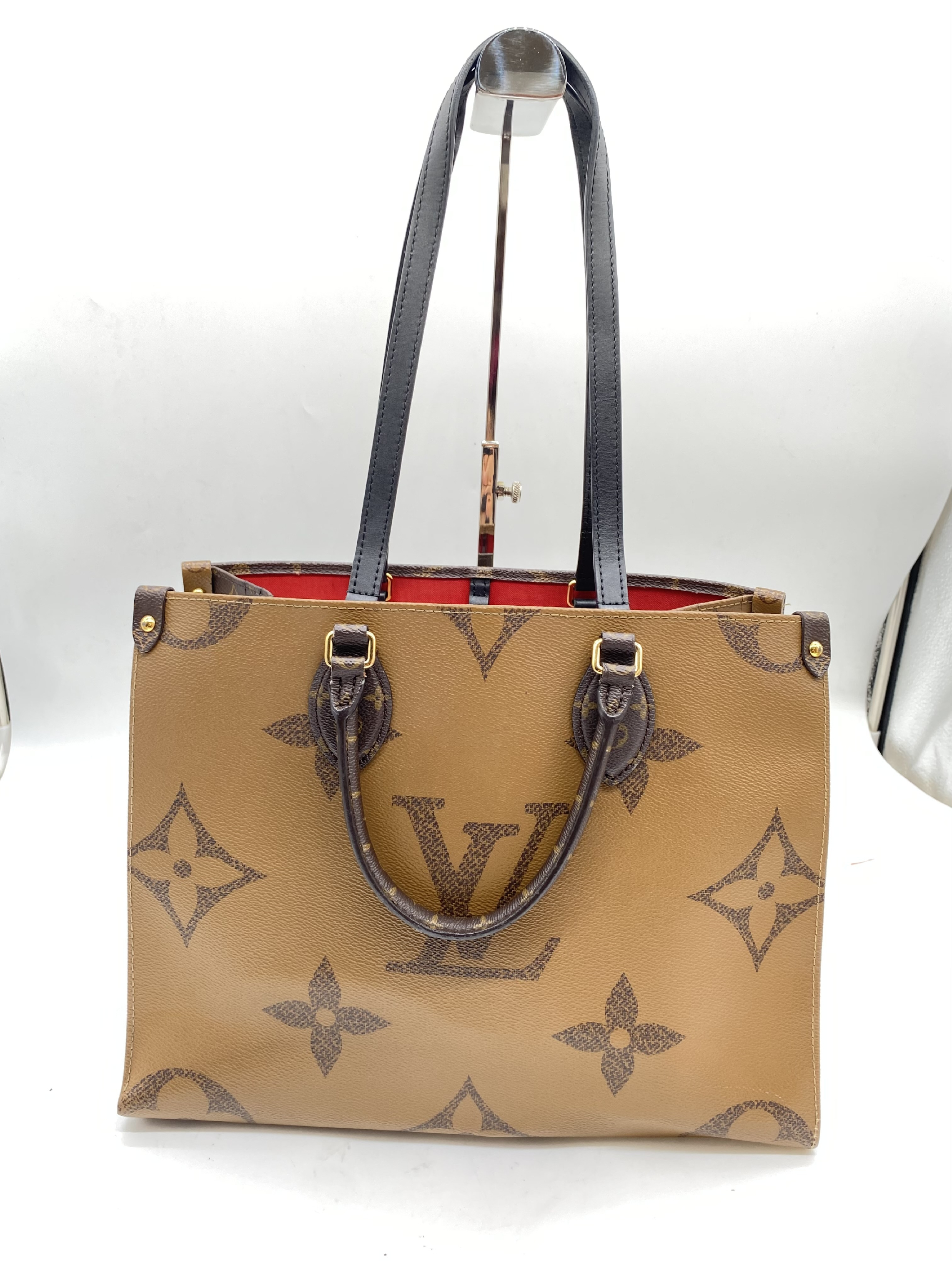 OnTheGo MM RFID-Verified Tote Bag