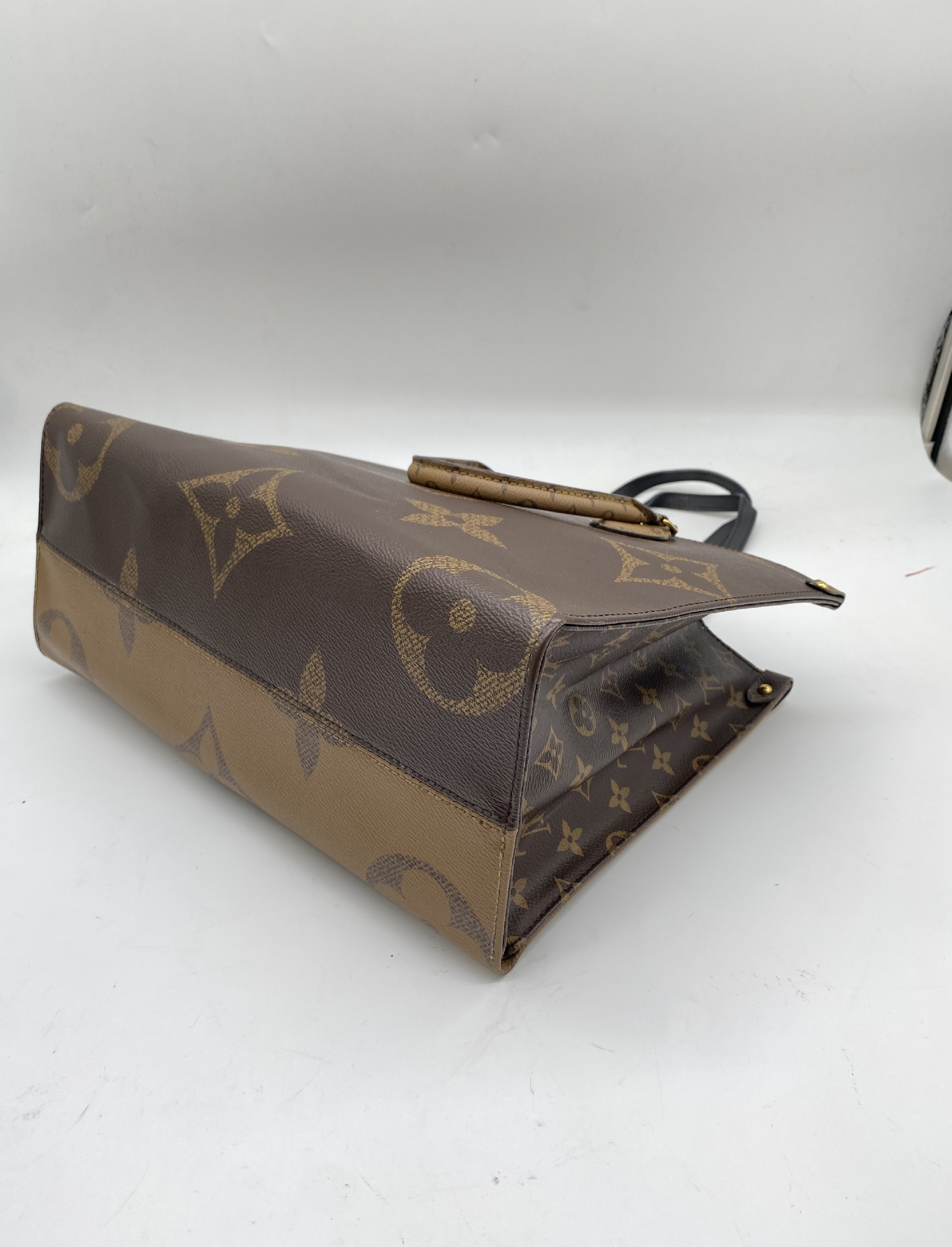 OnTheGo MM RFID-Verified Tote Bag — view 5