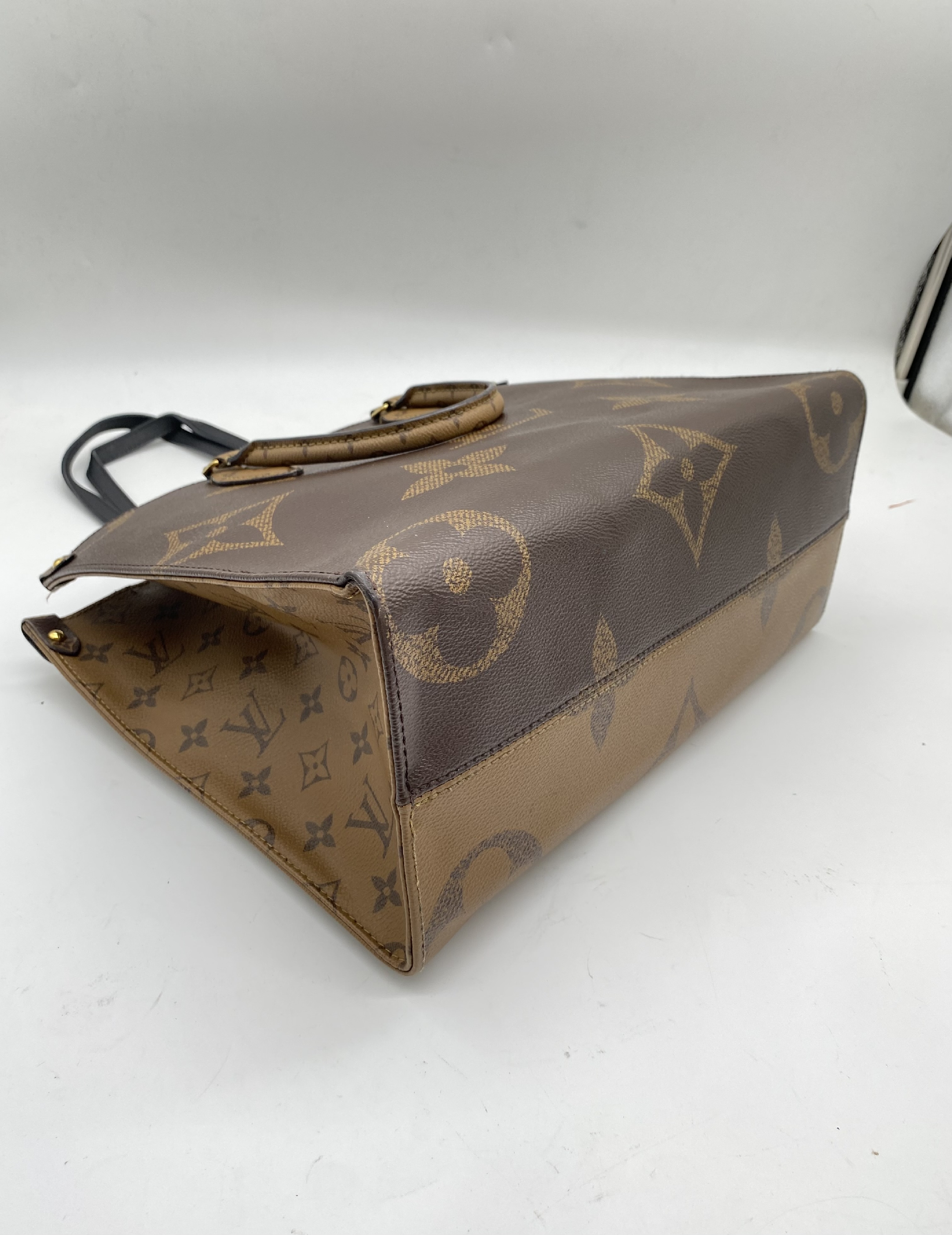 OnTheGo MM RFID-Verified Tote Bag — view 6