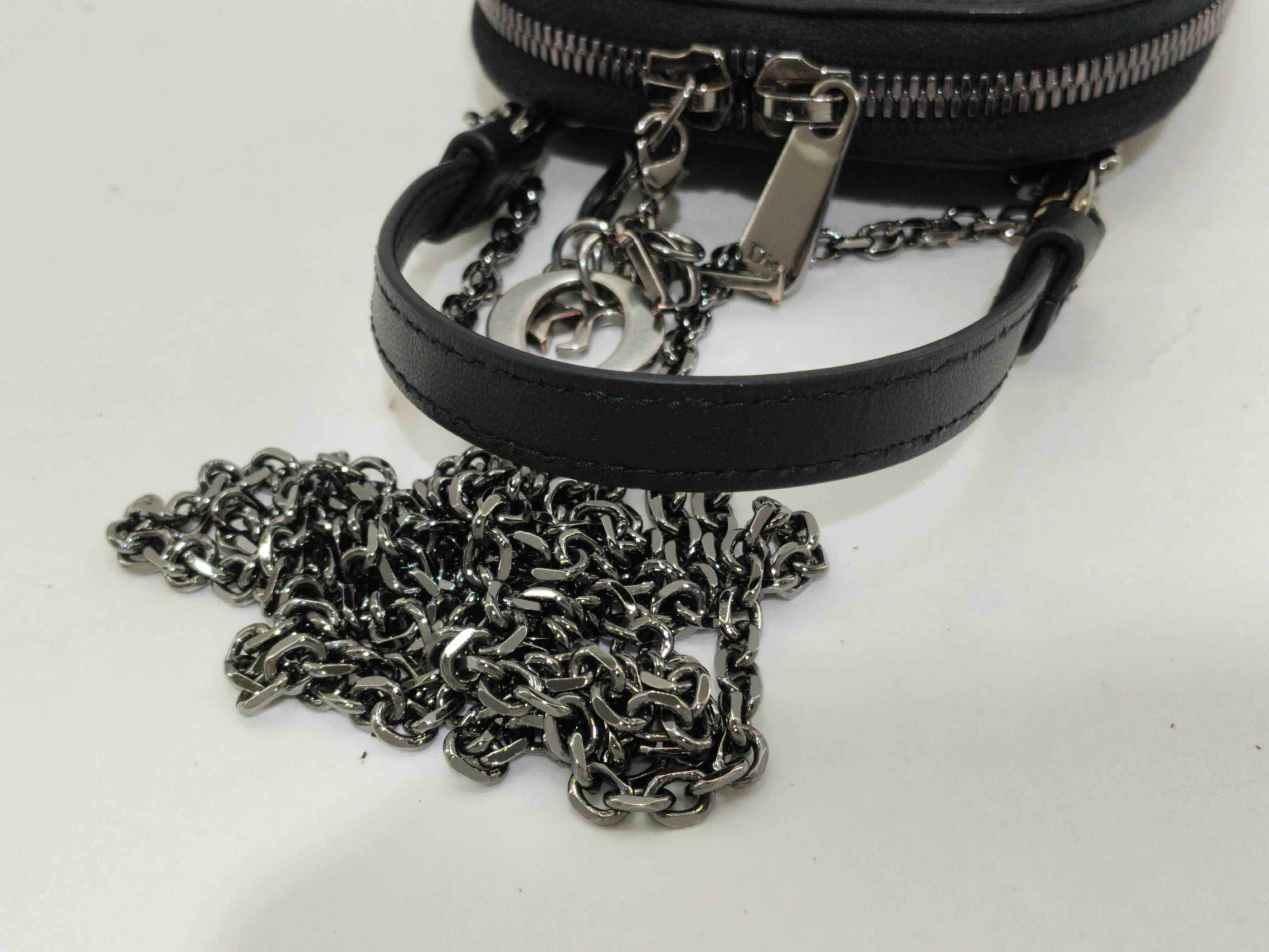 Lady Callin Phone Holder / Leather / Black / Silver Hardware / Chain, Strap, Dust Bag, Box Bag — view 7