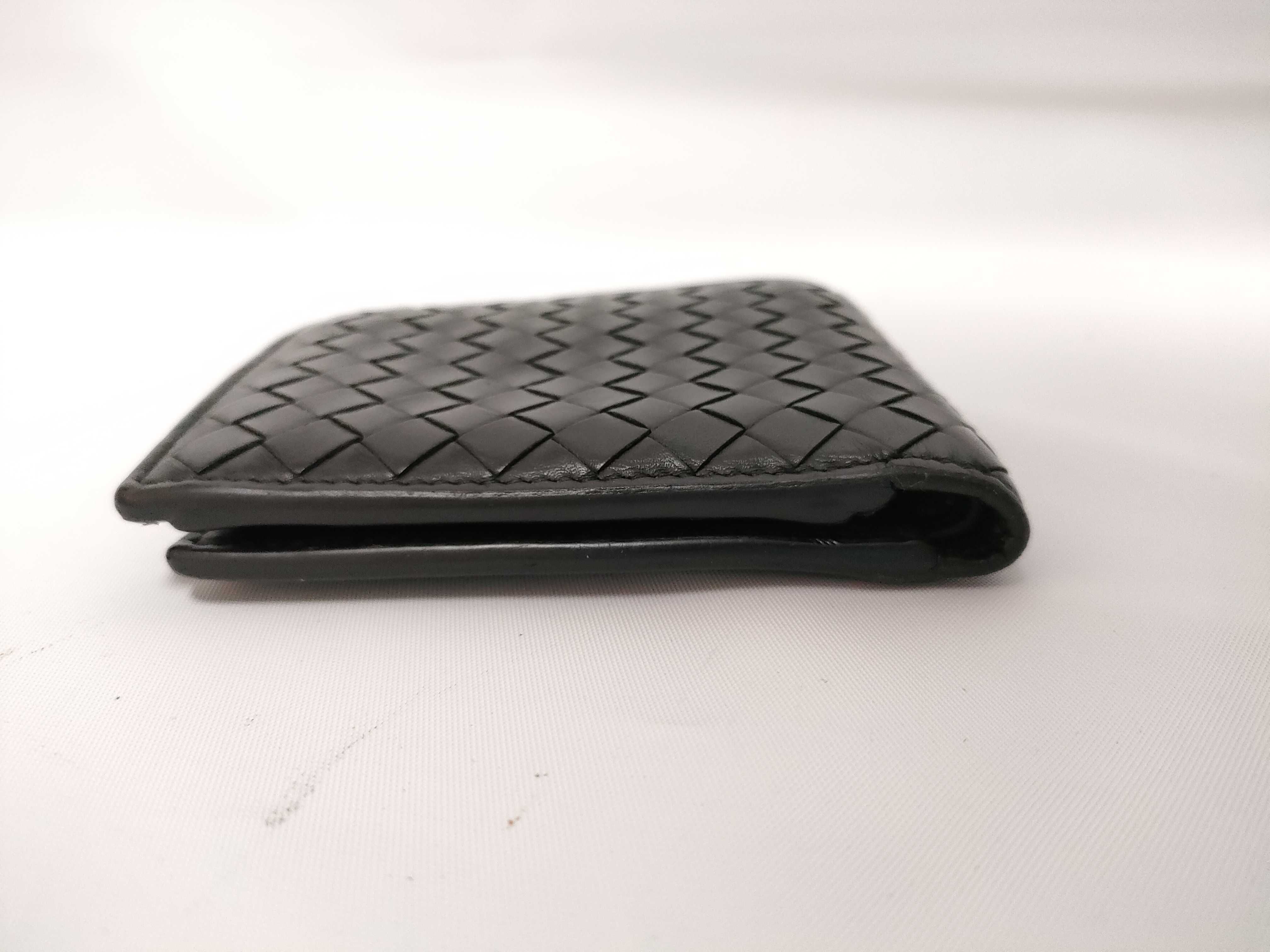 Intrecciato Compact Wallet Leather Black — view 8
