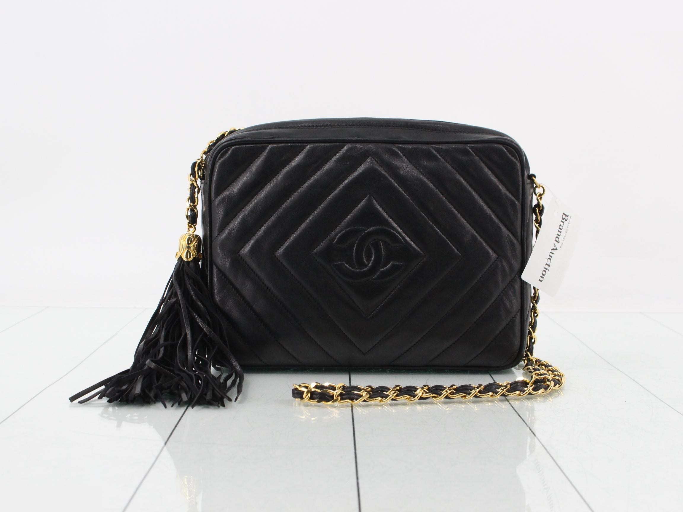 Lambskin fringe chain shoulder bag