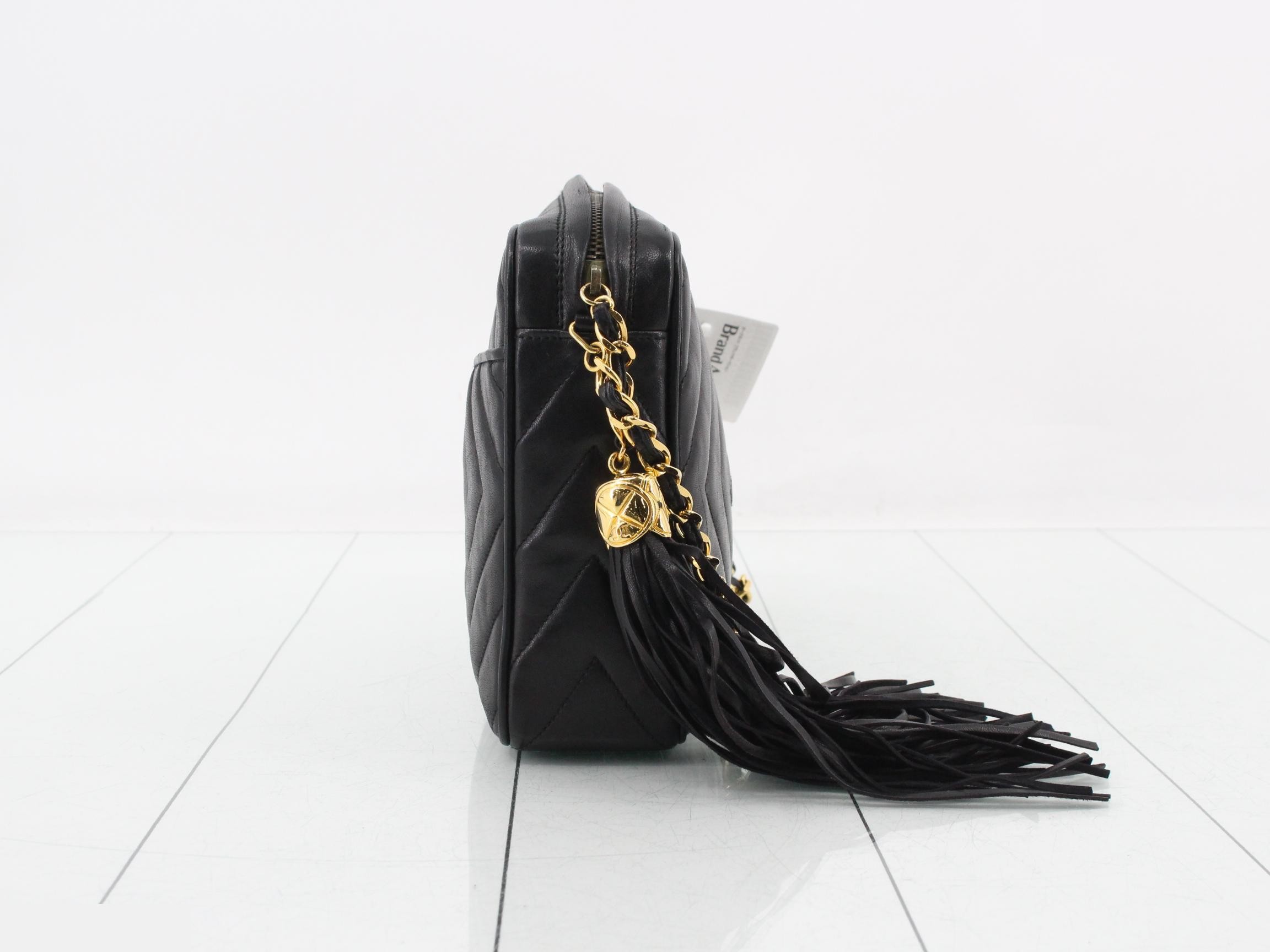 Lambskin fringe chain shoulder bag — view 4