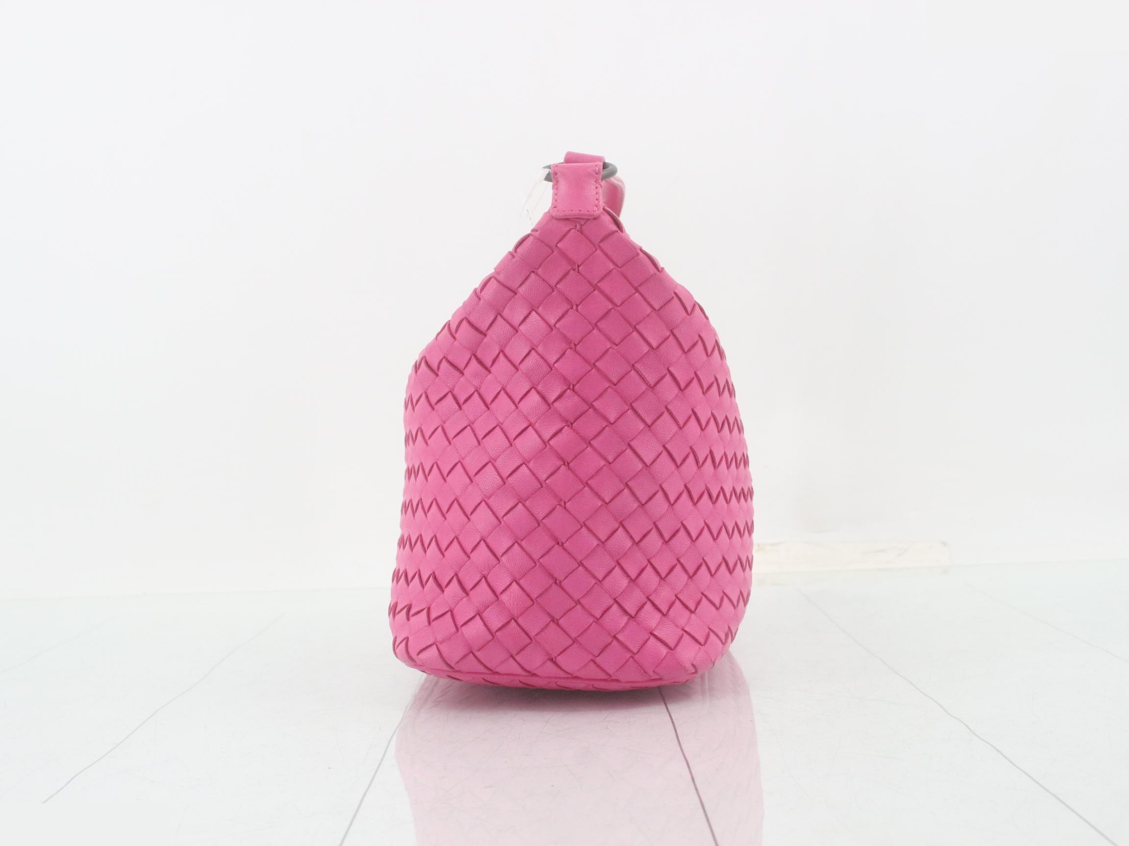 Intrecciato one-shoulder bag, pink — view 3