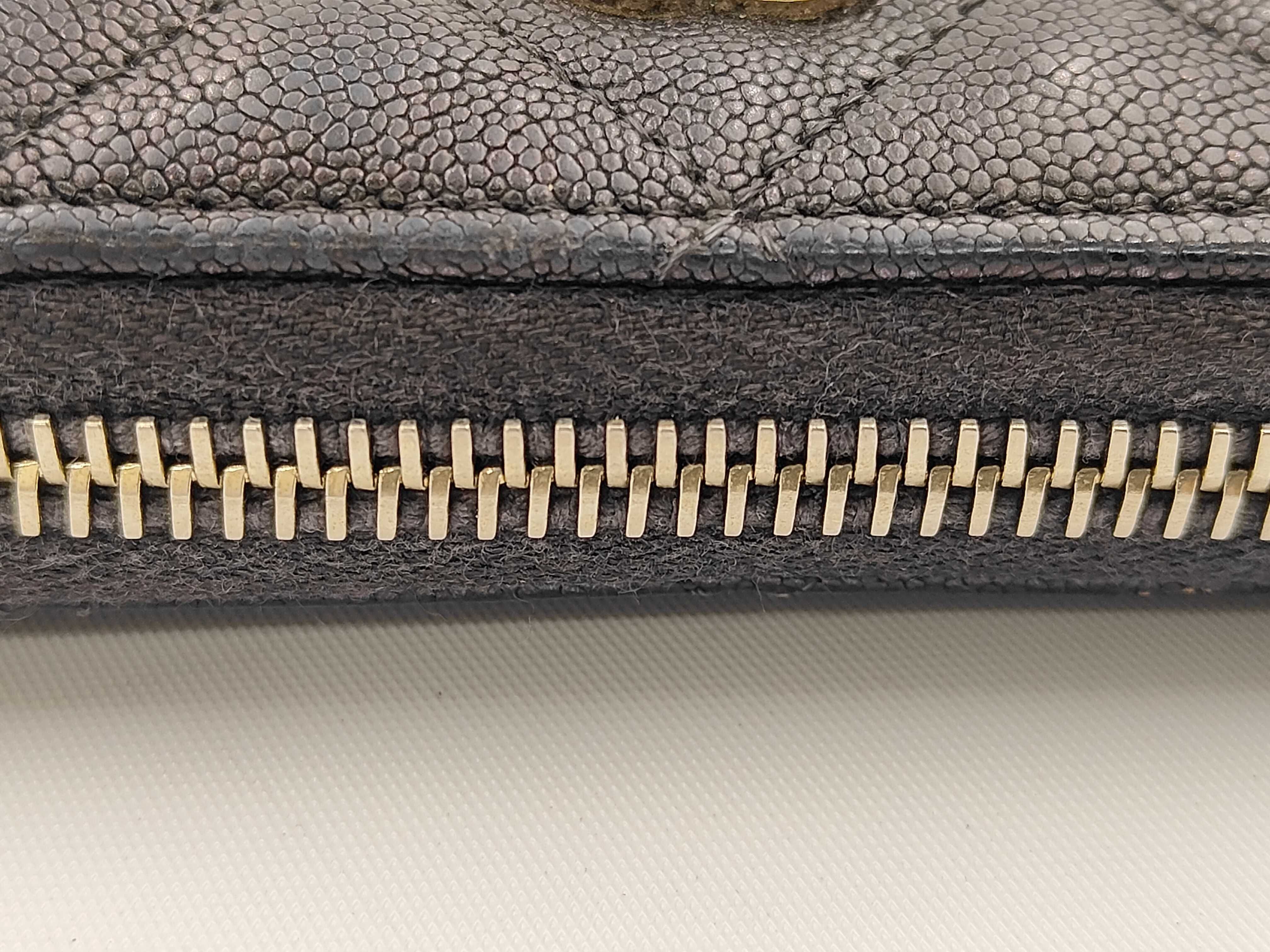 Long Wallet Matelassé Guarantee Seal Serial Number 27 Series Wallet — view 4