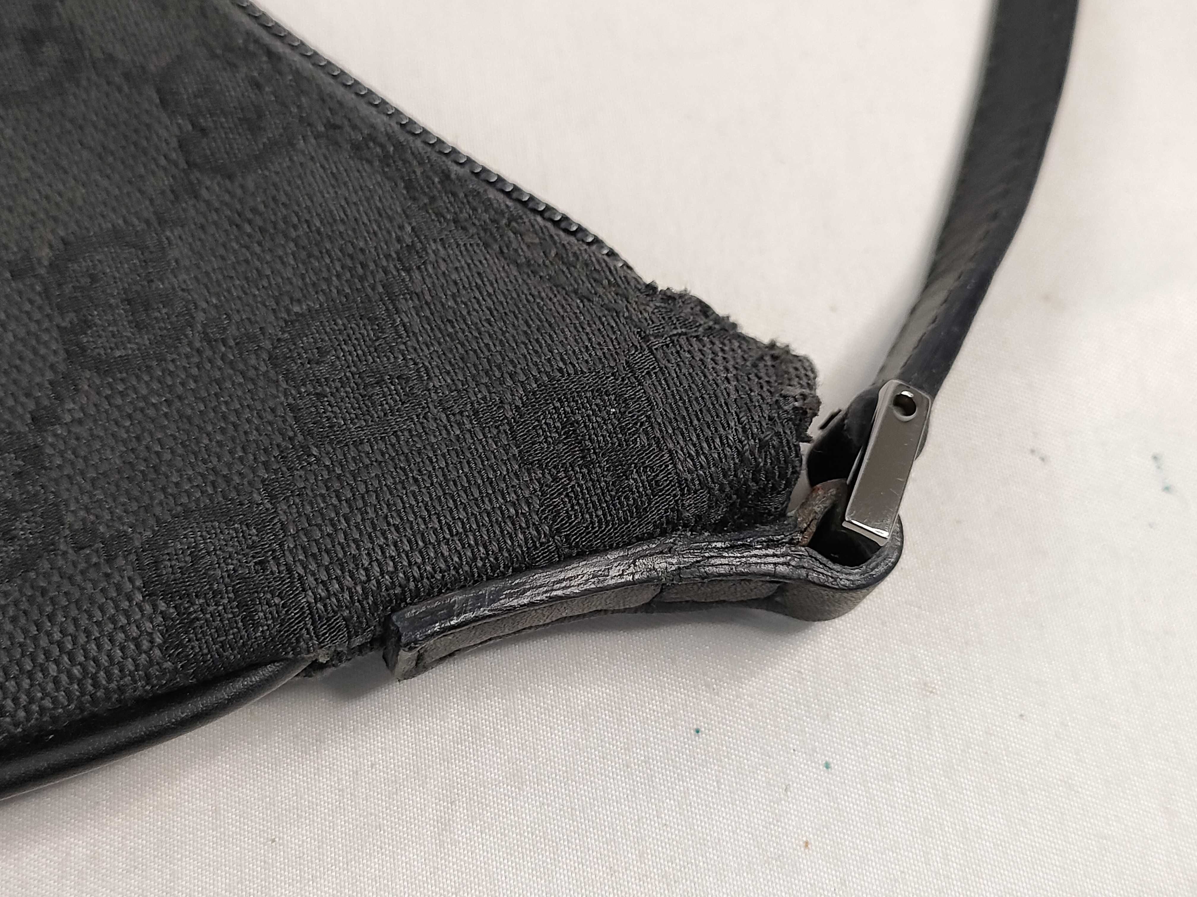 handbag/accessory pouch, leather and canvas, GG pattern. — view 5