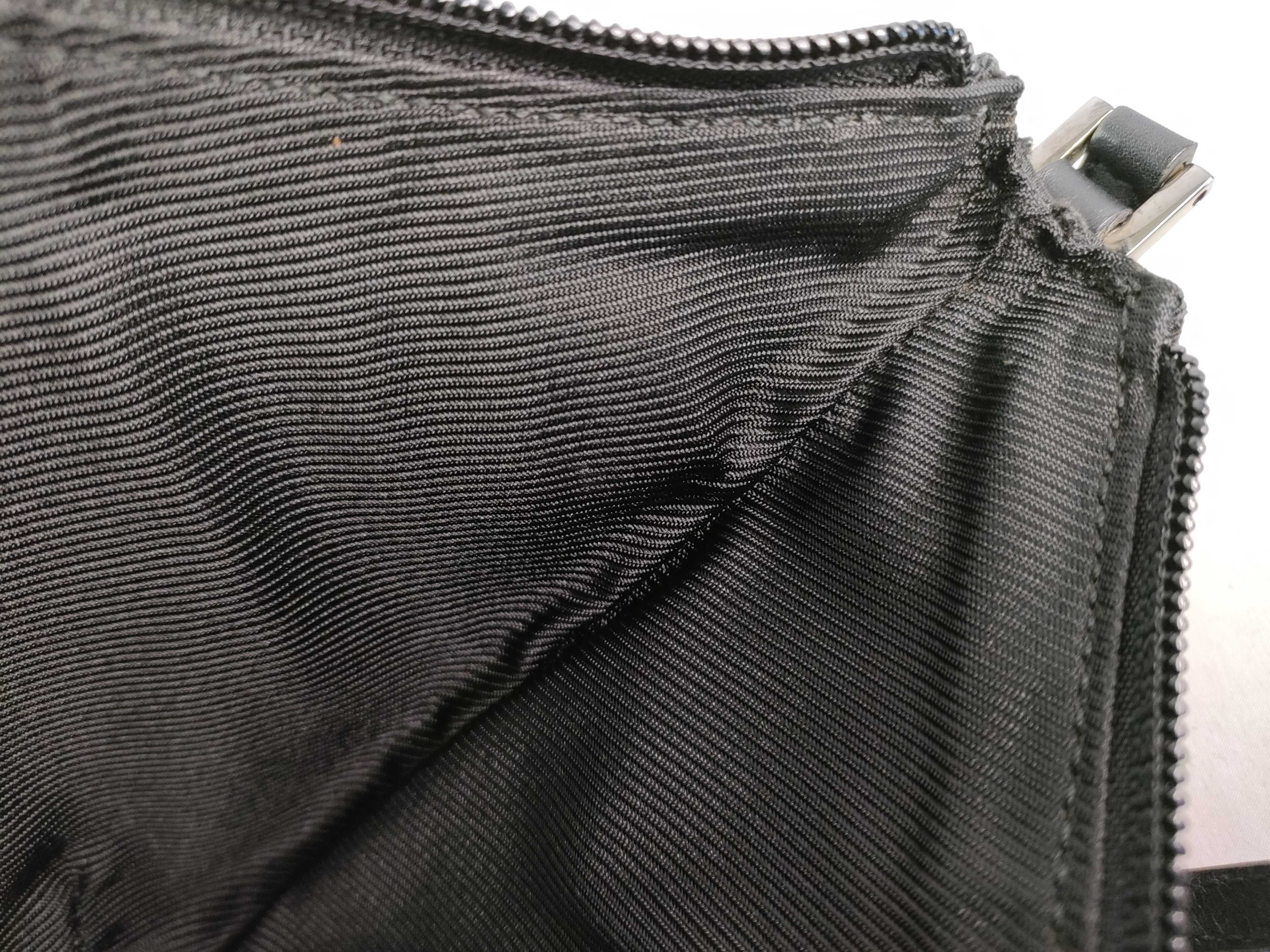 handbag/accessory pouch, leather and canvas, GG pattern. — view 9