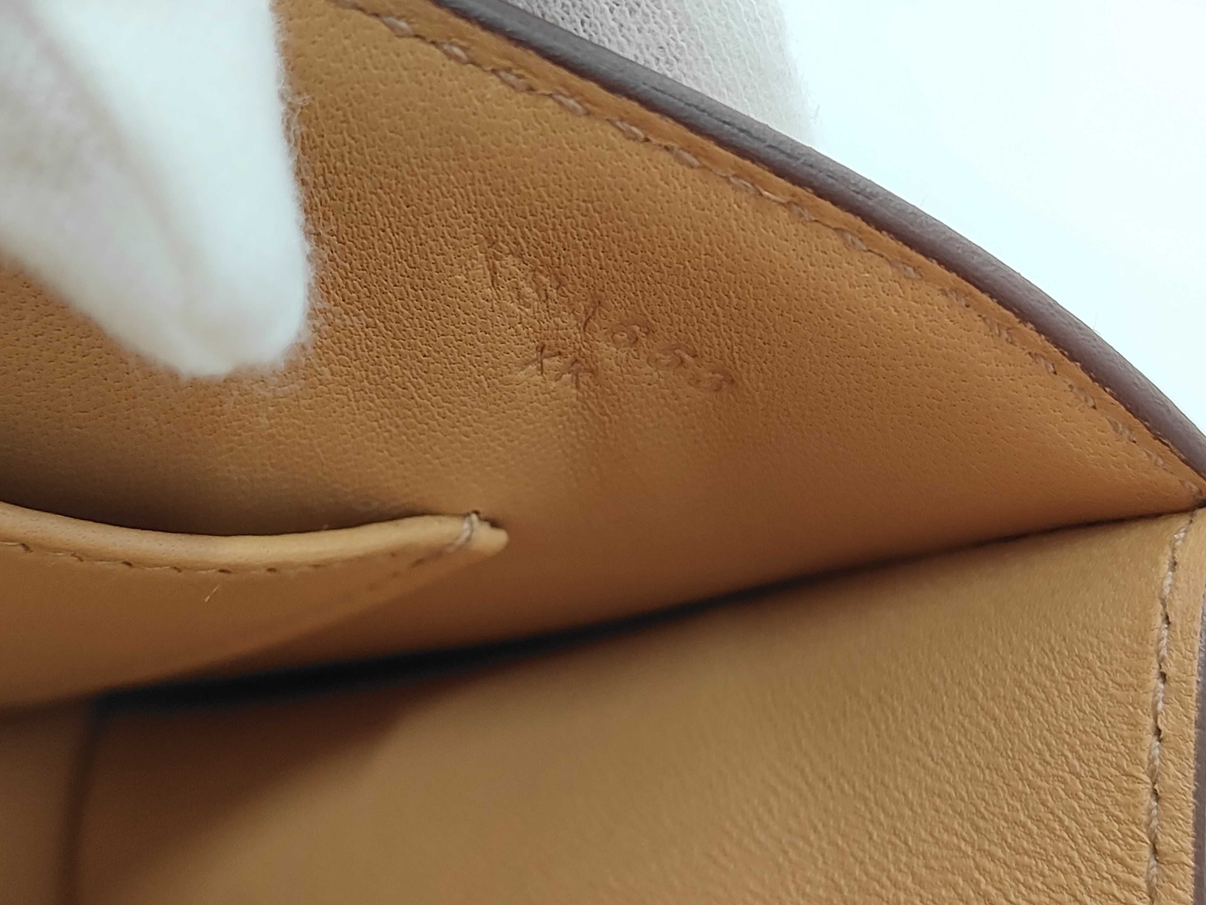 Constance Elan Biscuit K stamp Shoulder bag — view 12